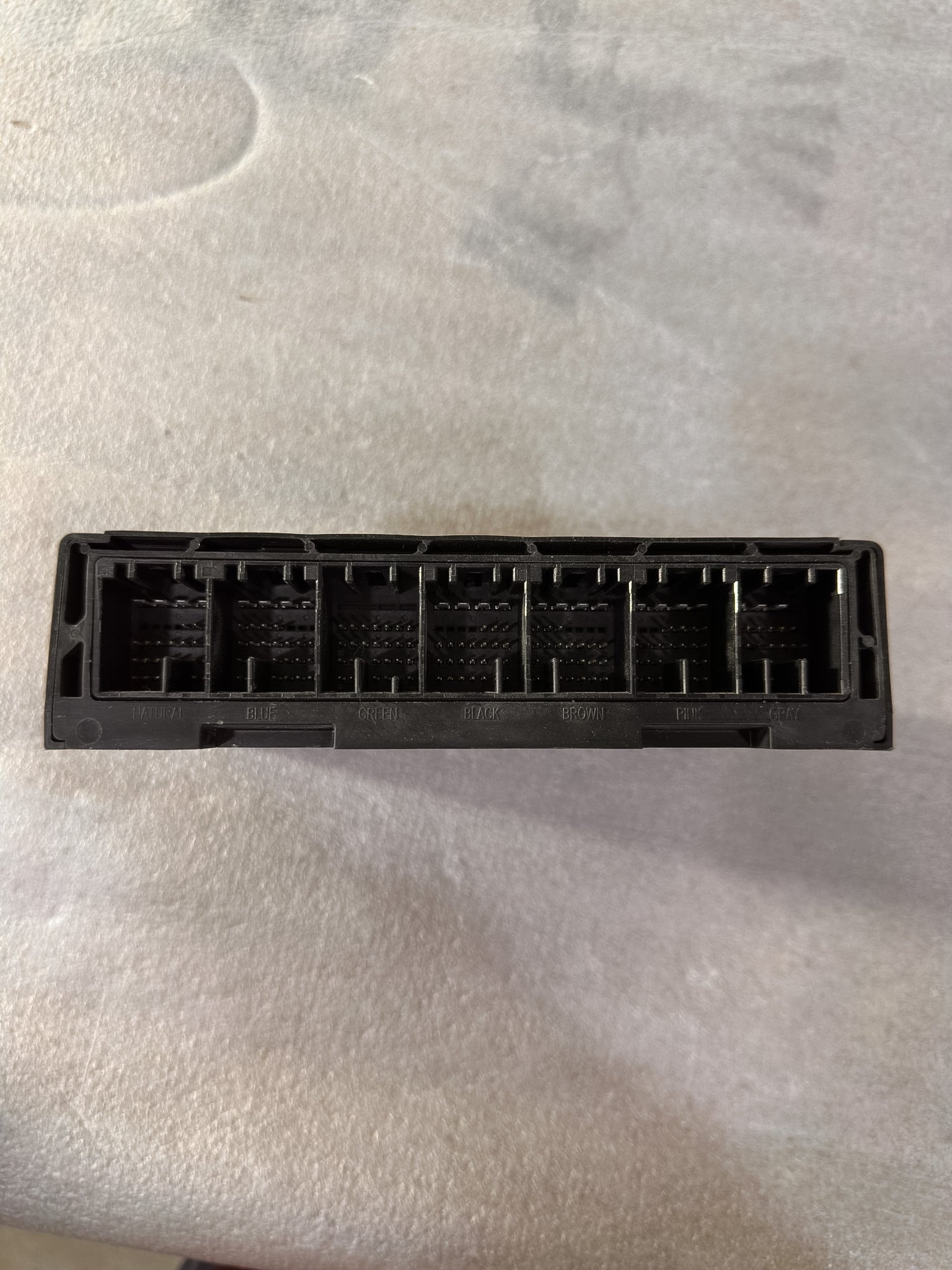 2019 Buick Envision  Body Control Module Computer 13522387 OEM - view 3