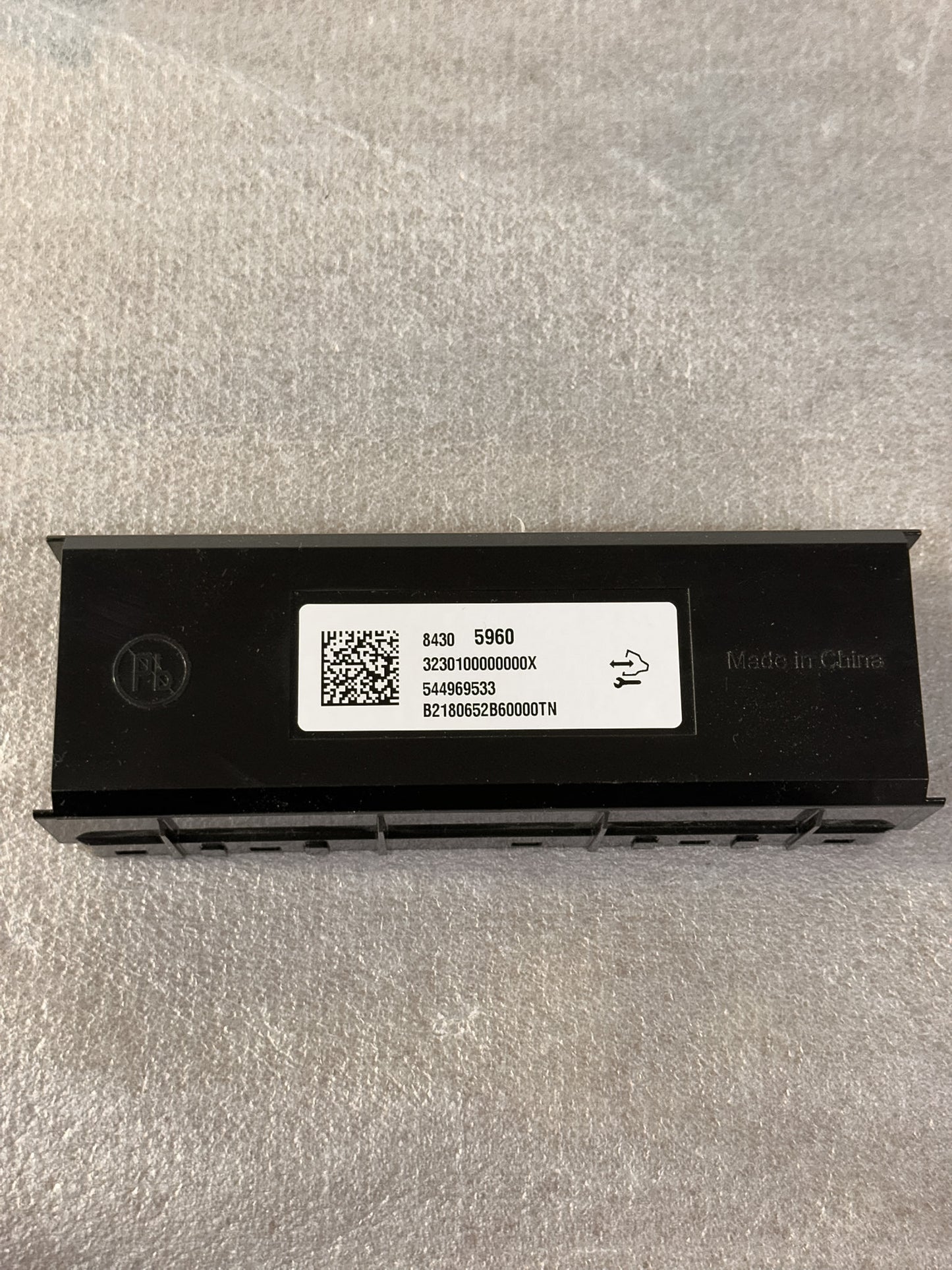 2017-2020 Buick Envision HVAC Heater Temperature Climate Control Module 84305960, 84130197, 84156988, 84174821, 84221981, 84221983, 84221984, 84234763