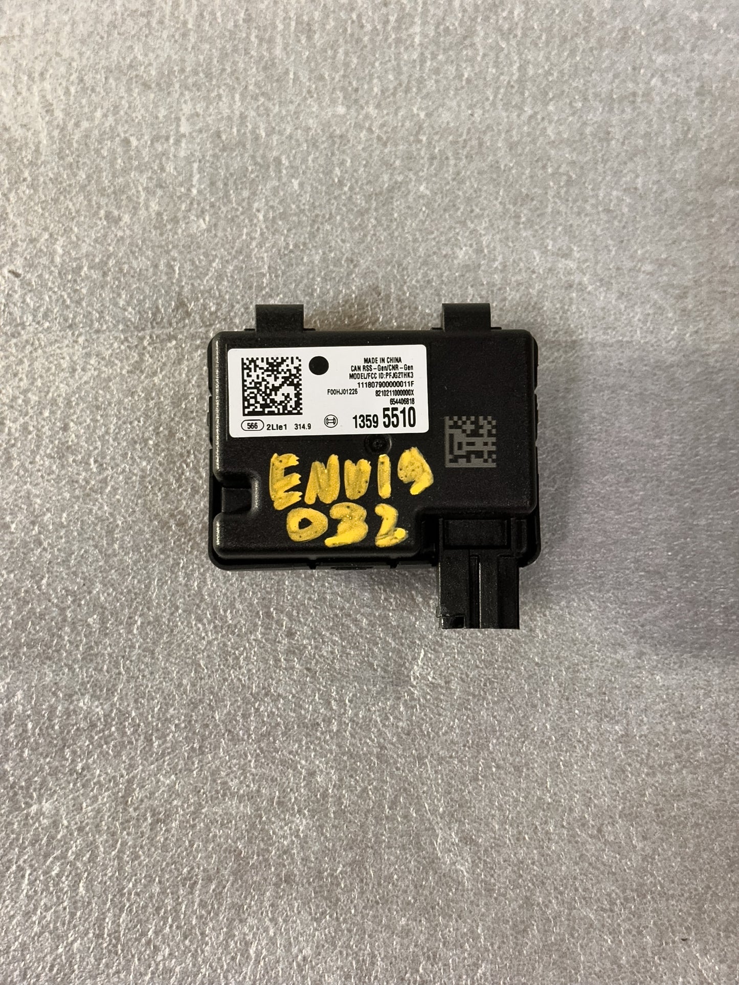 2019 Buick Envision Remote Control Door Lock Receiver 13595510, 13509517
