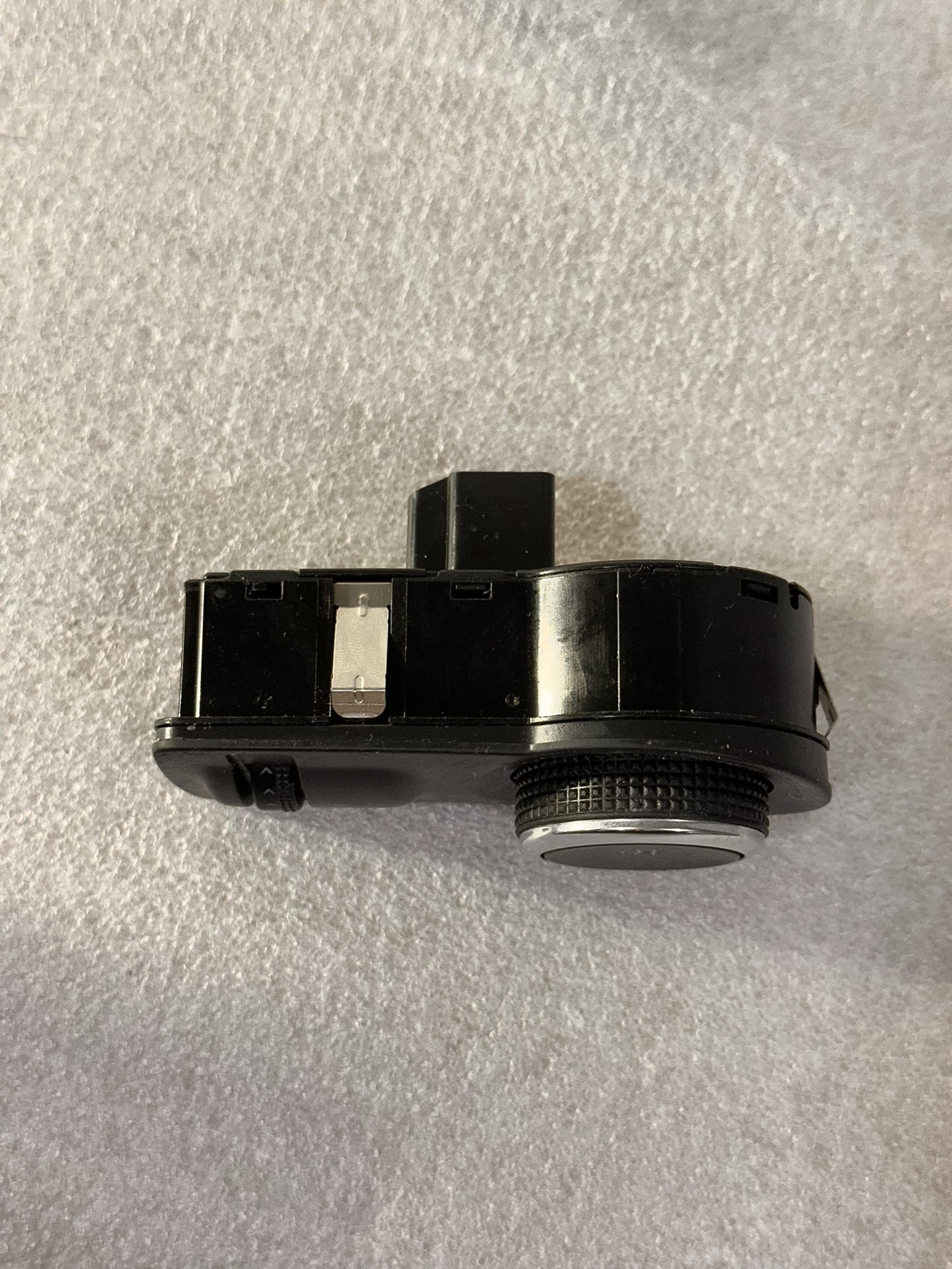 2016-2020 Buick Envision Headlight Fog Light Switch Control OEM 23464773