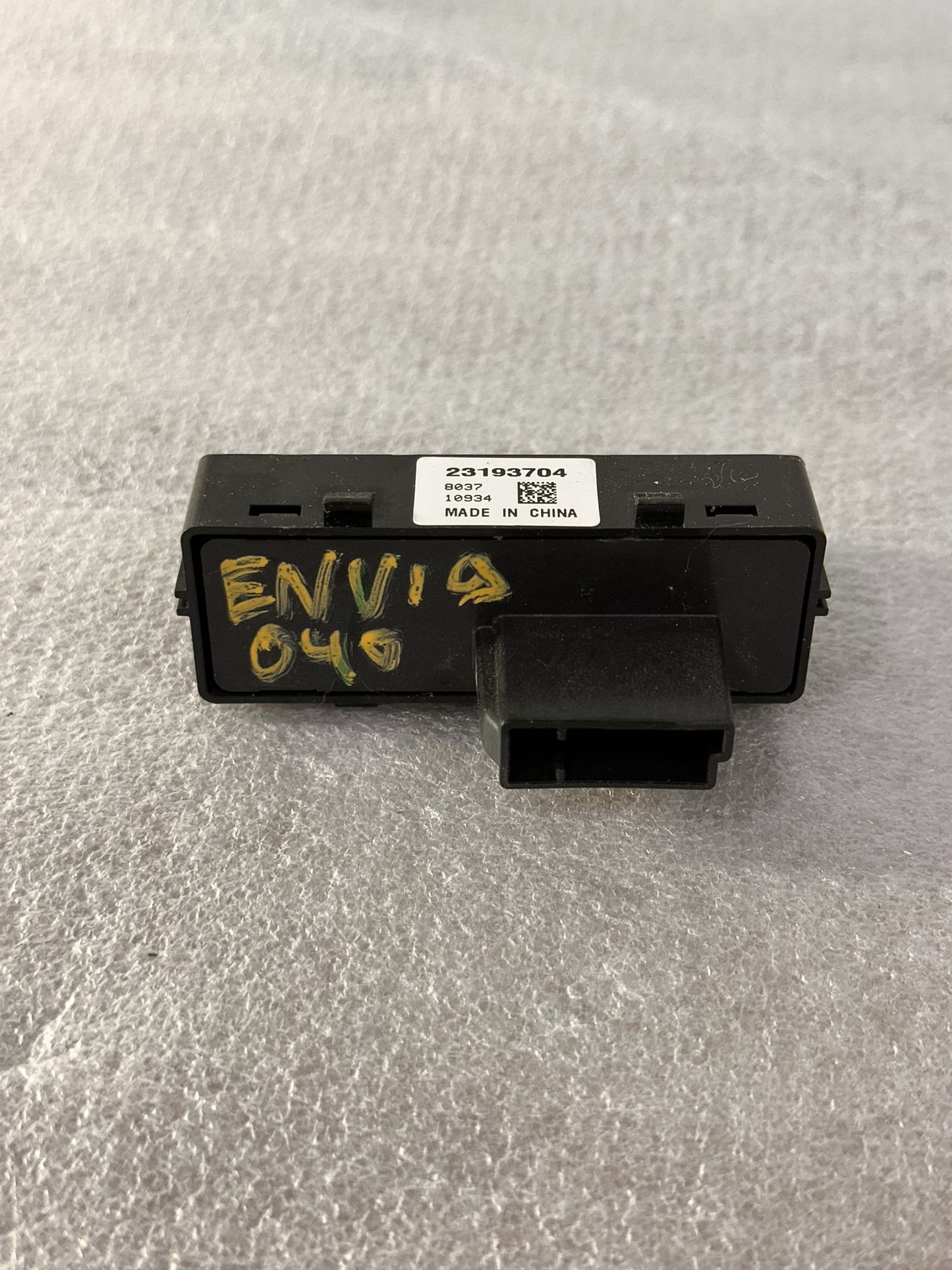 2019-2023 Buick Envision Black Head-Up Display Switch 23193704, 84428043, 22926688