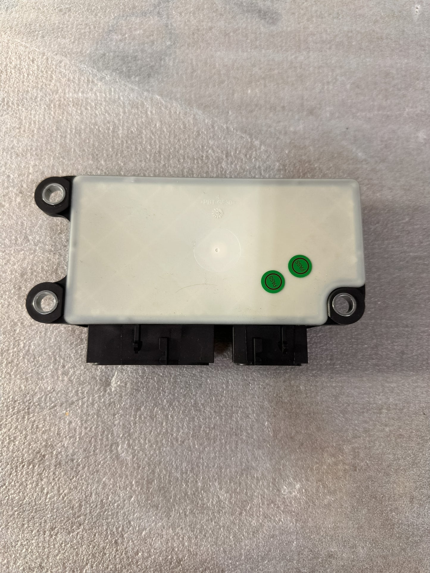 2016-2020 Buick Envision Airbag Air Bag Sensor Control Module Unit 13523913, 545273562