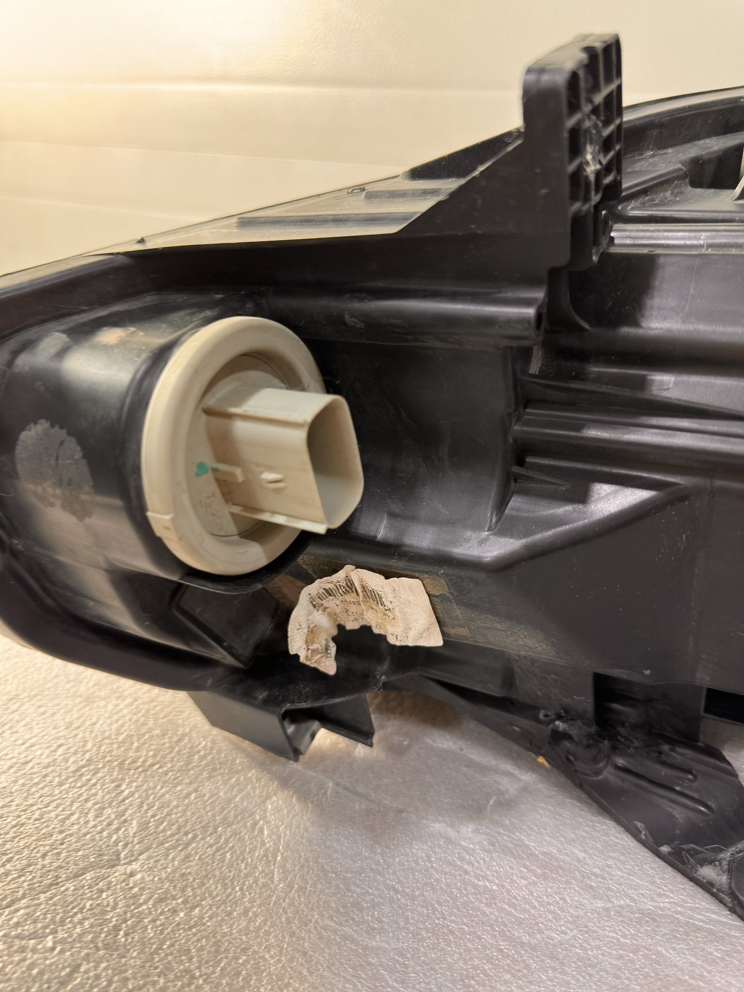2019-2020 Buick Envision Front Driver Left Side Headlight Headlamp Assy
