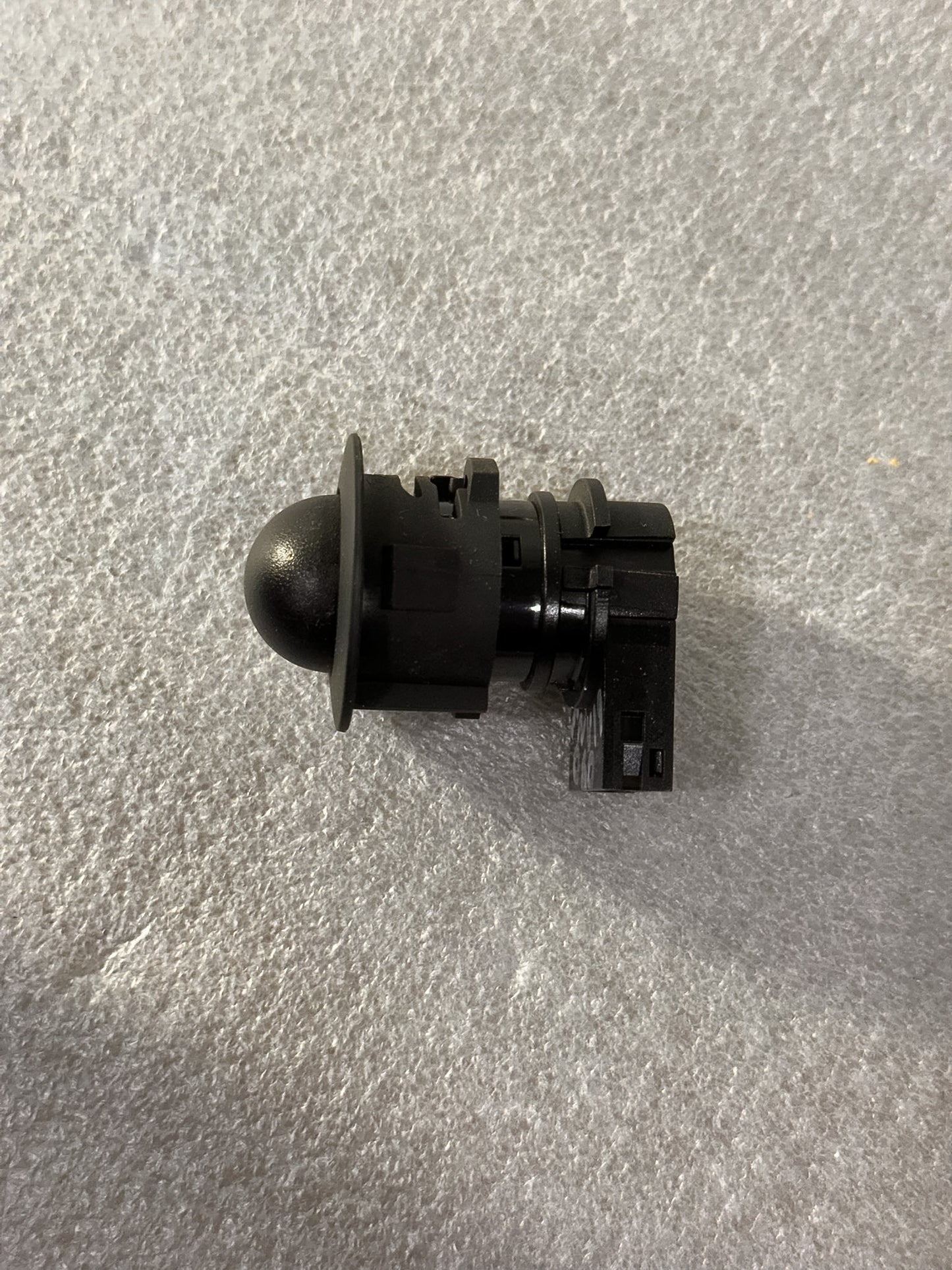2019 Buick Envision Sensor Assembly, Sun Load Temperature & Headlamp Auto 13578464, 13245030, 13525291