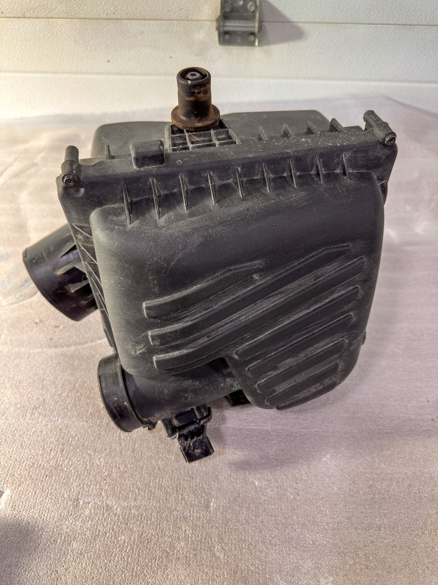 2016-2020 Buick Envision Air Cleaner 22926251, 421279398
