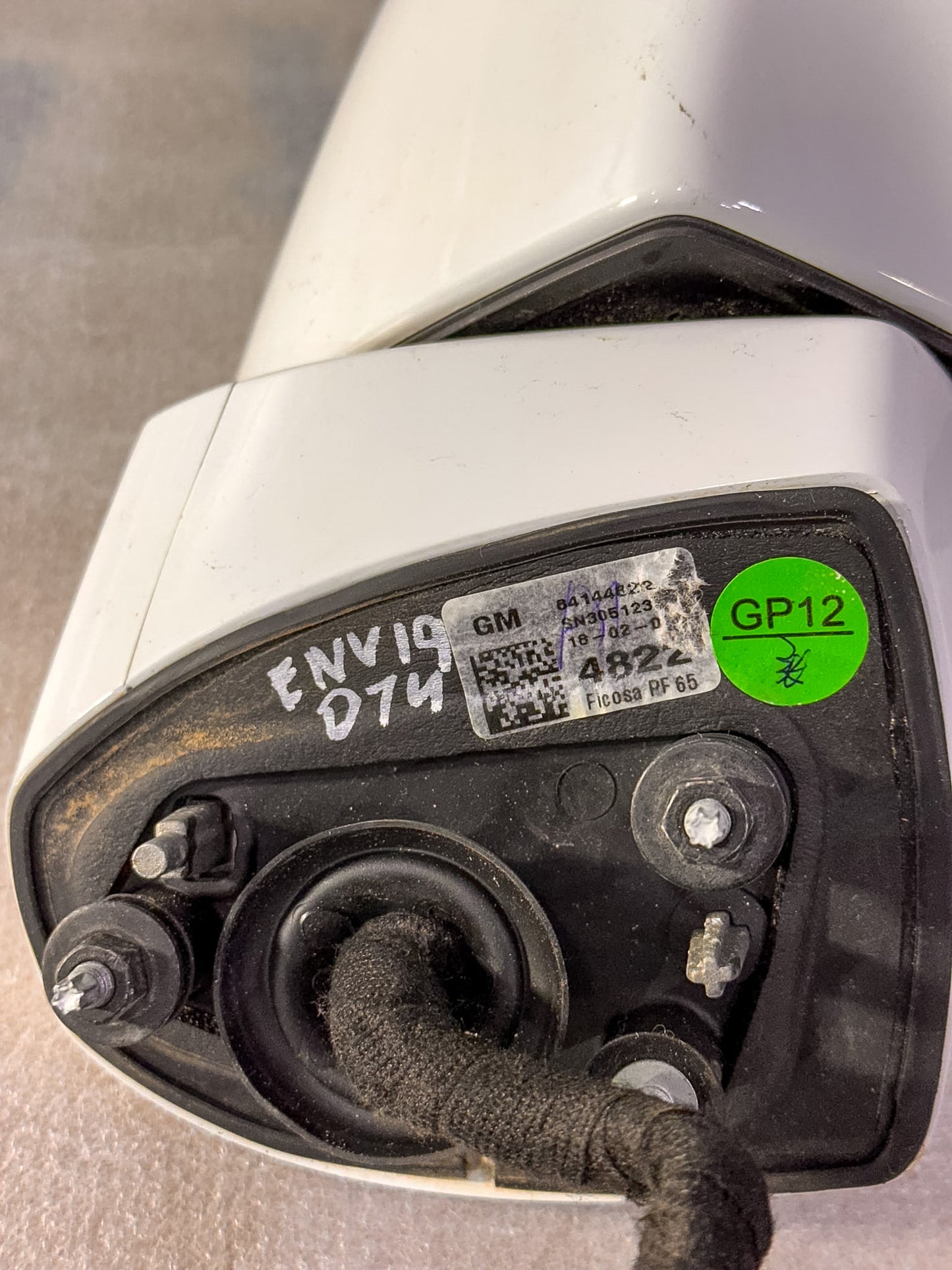 2017-2020 Buick Envision Front Driver Left Side Exterior Rear View Mirror 84144752,  84084604, 84144816