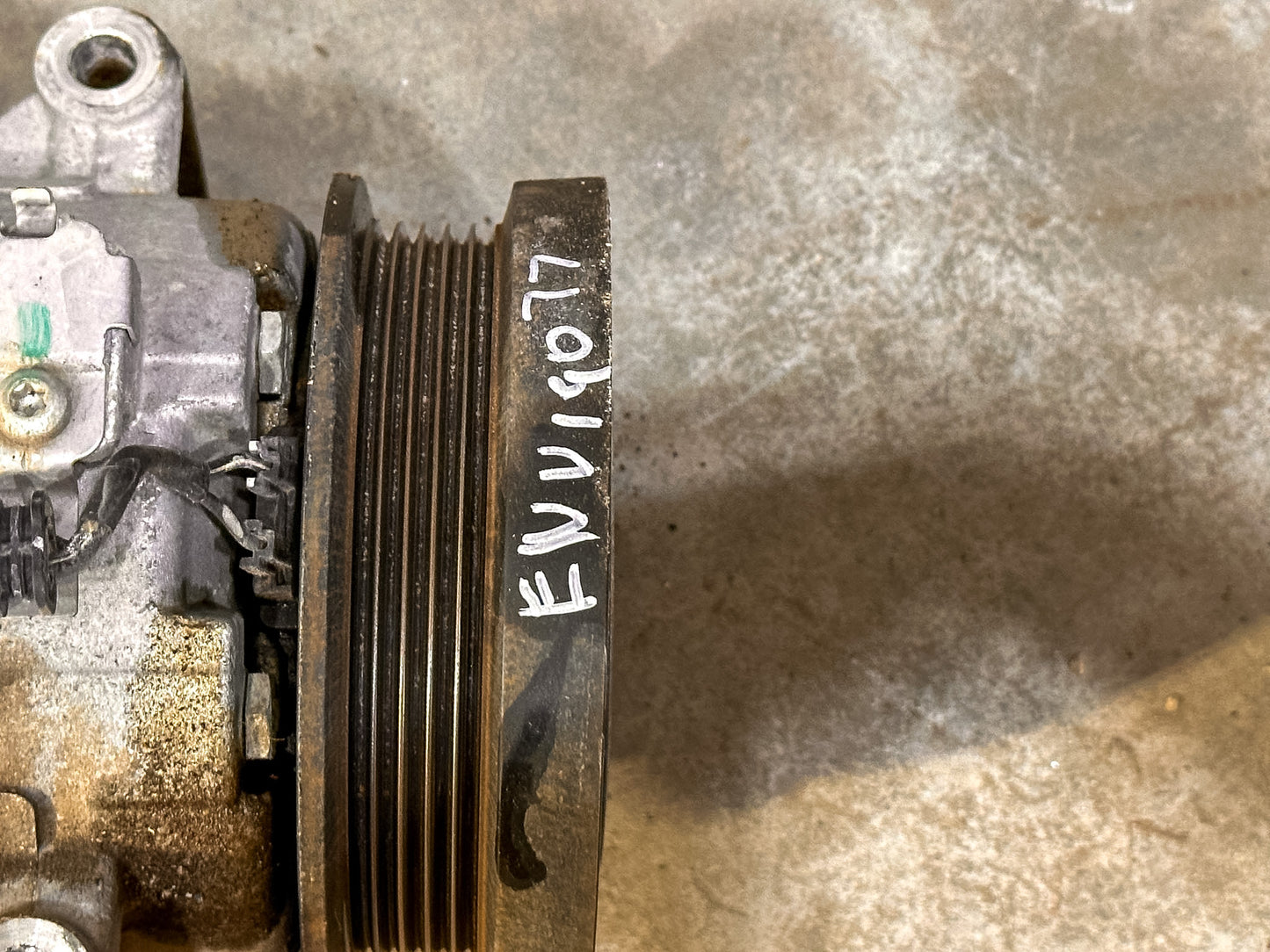 2016-2020 Buick Envision  A/c AC Air Conditioning Compressor 23377851