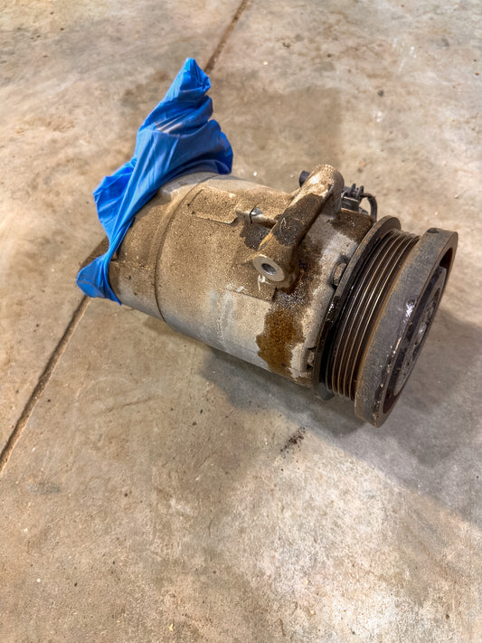 2016-2020 Buick Envision  A/c AC Air Conditioning Compressor 23377851