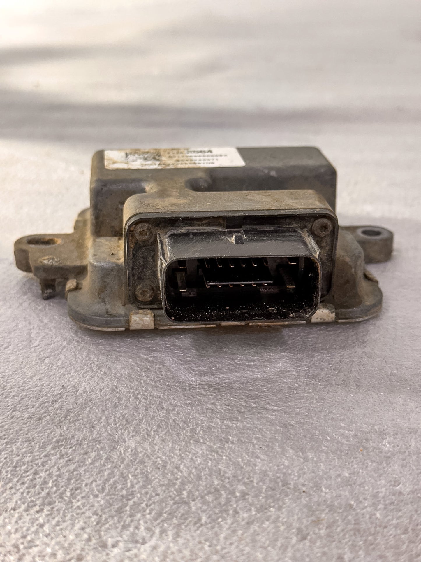 2015-2024 Buick Envision Fuel Pump Power Control Module 23382564, 23199154, 23482909