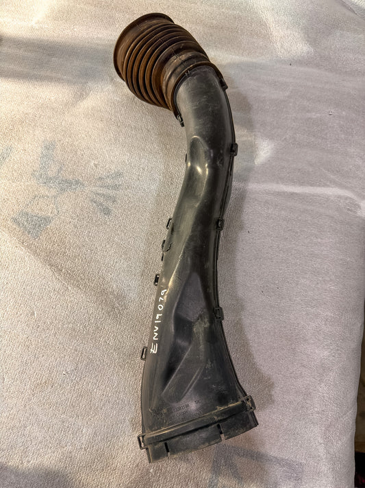 2016-2020 Buick Envision Intake Air Duct 13381198