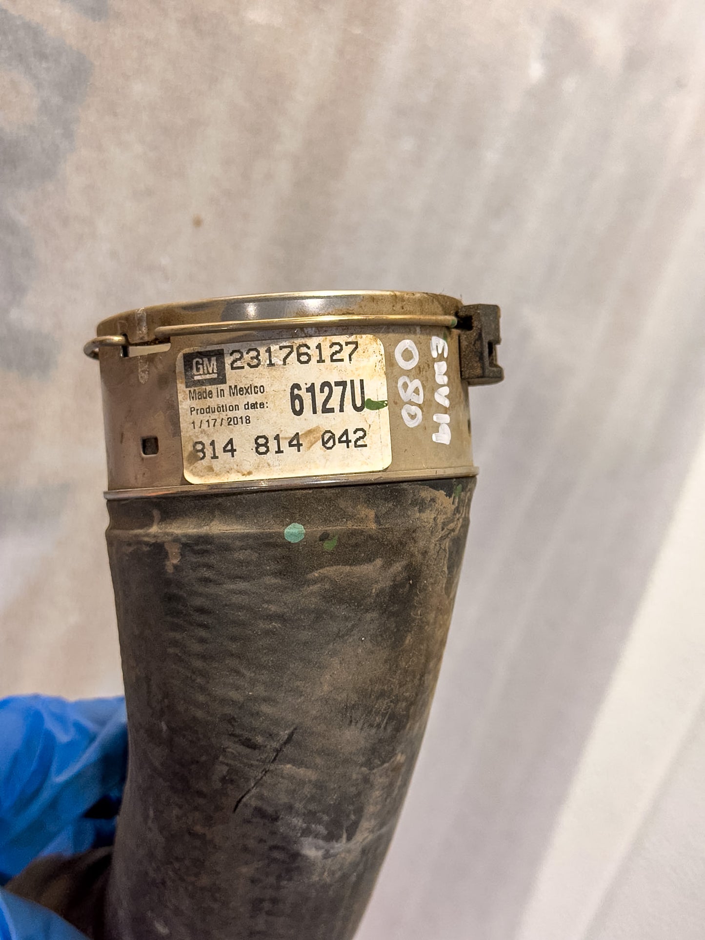 2016-2020 Buick Envision Inter-Cooler Hose 23176127, 814814042