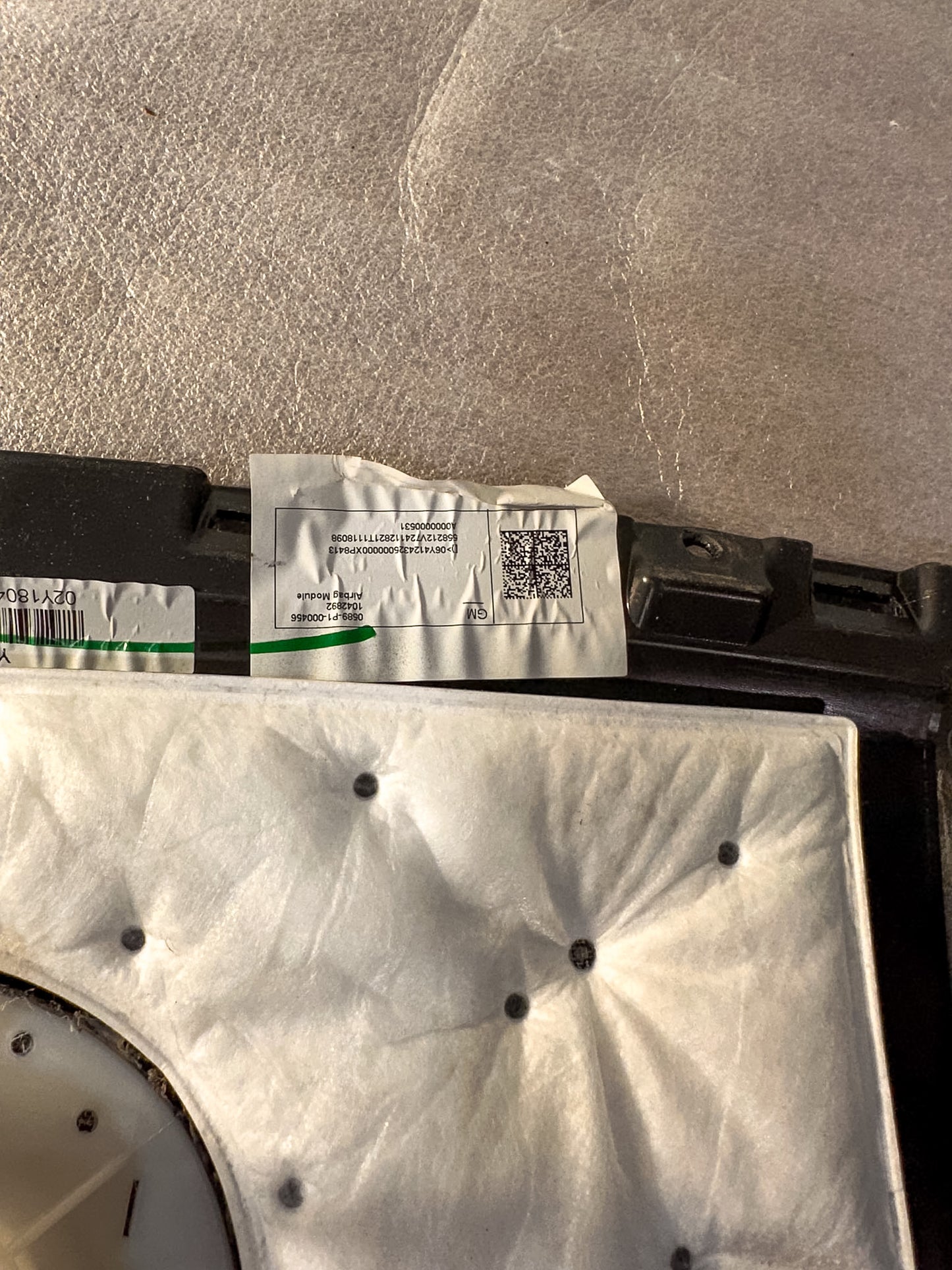 2016-2020 Buick Envision Upper Dash Panel 84135582, 23301702