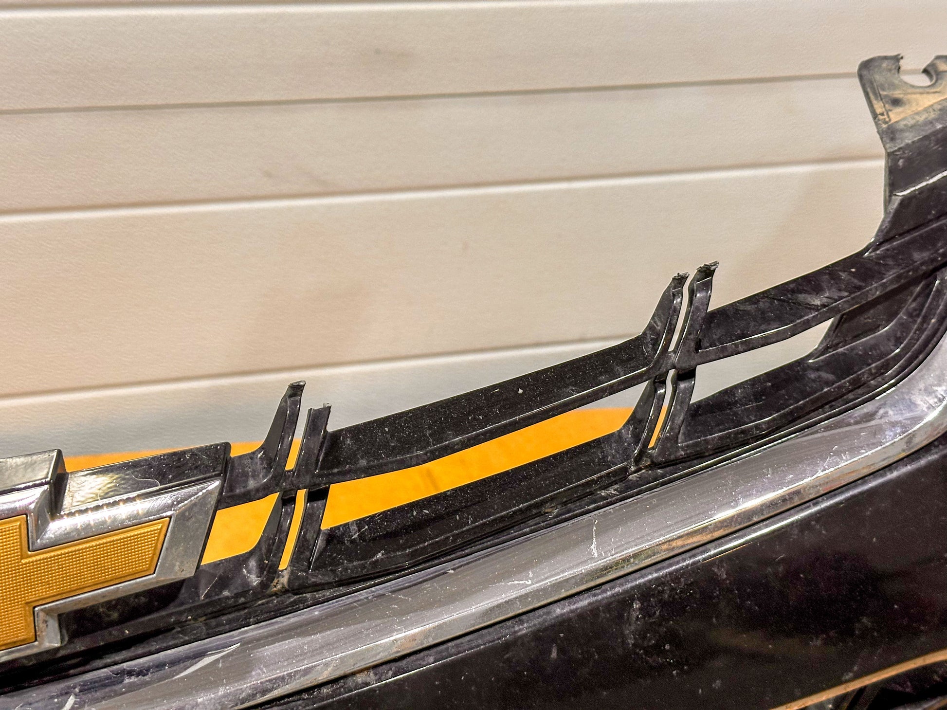 2016-2018 Chevrolet Cruze Front Bumper Cover Complete 84288772, 23448610, - view 10