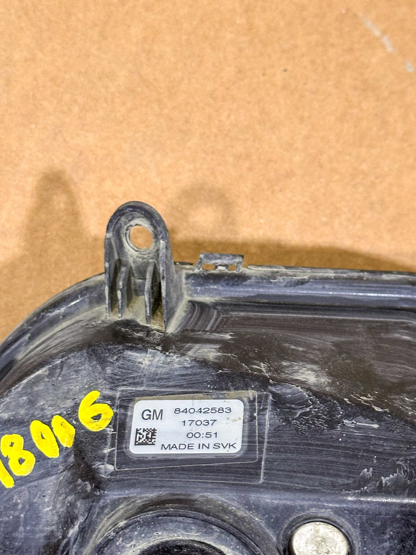 2016-2019 Chevrolet Cruze Front Driver Side Fog Lamp 84042583, 42664451, 84221938 - view 2