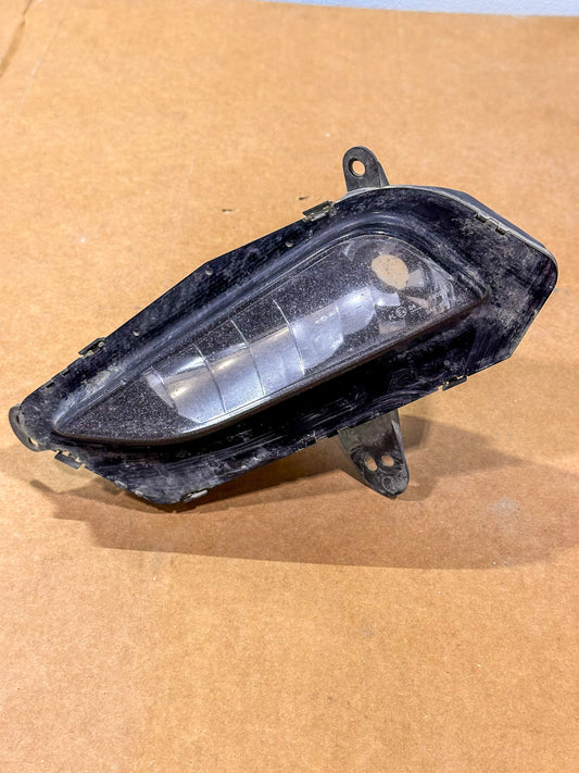 2016-2019 Chevrolet Cruze Front Driver Side Fog Lamp 84042583, 42664451, 84221938