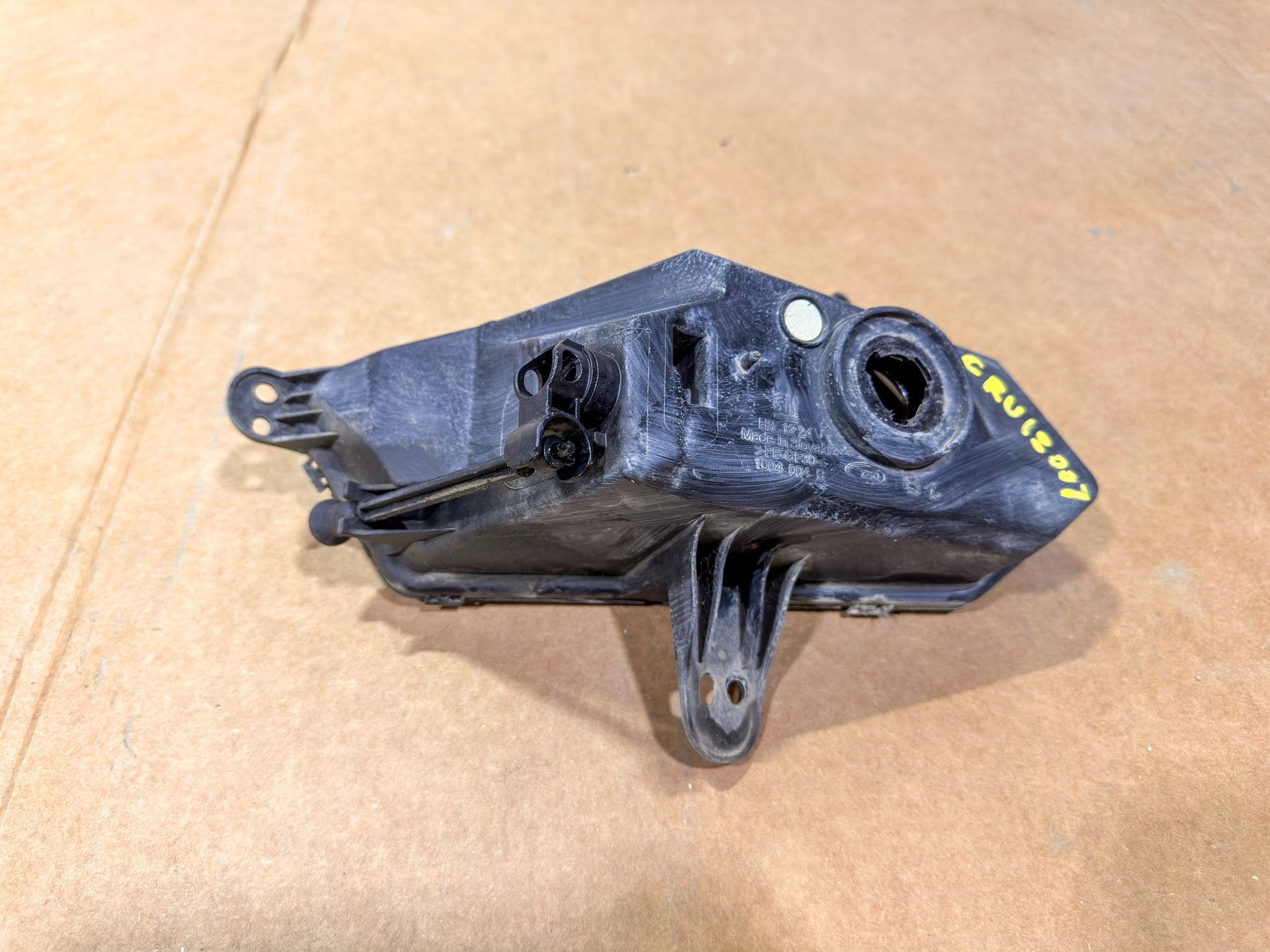 2016-2019 Chevrolet Cruze Front Passenger Side Fog Lamp 84042584, 42664452, 84221939 - view 5