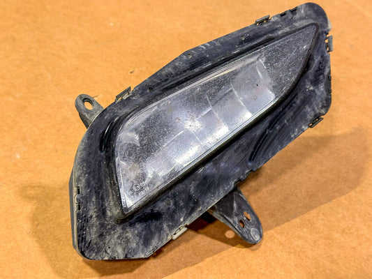 2016-2019 Chevrolet Cruze Front Passenger Side Fog Lamp 84042584, 42664452, 84221939