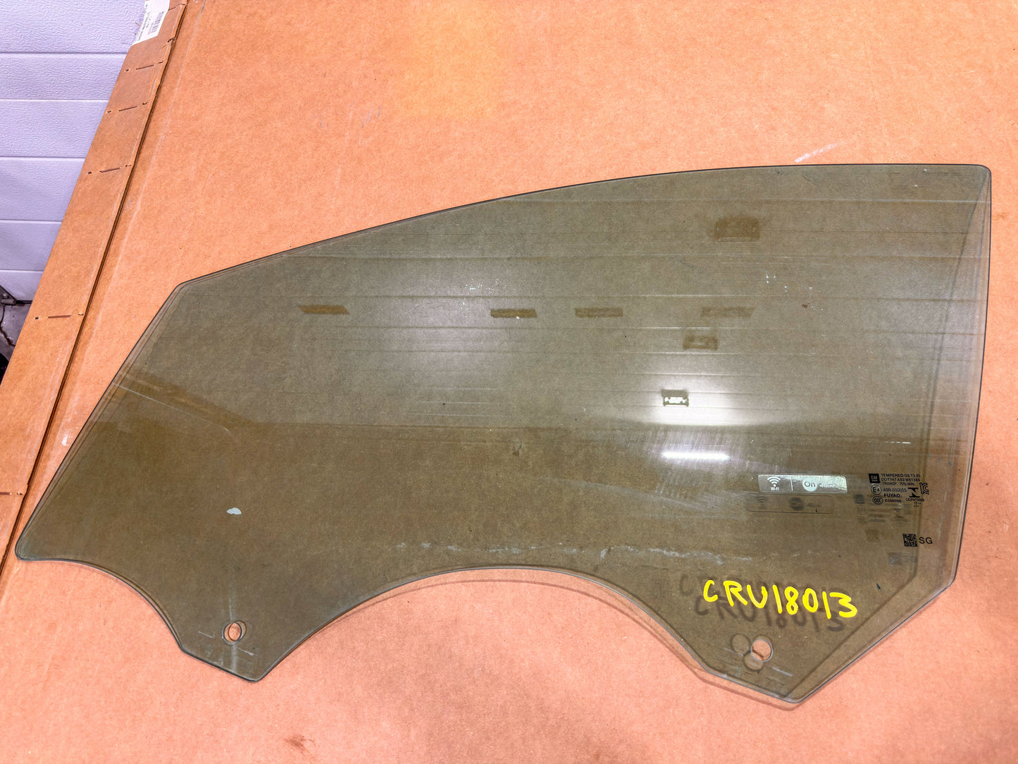 2016-2019 Chevrolet Cruze Passenger Right Side Front Door Window Glass 13412496