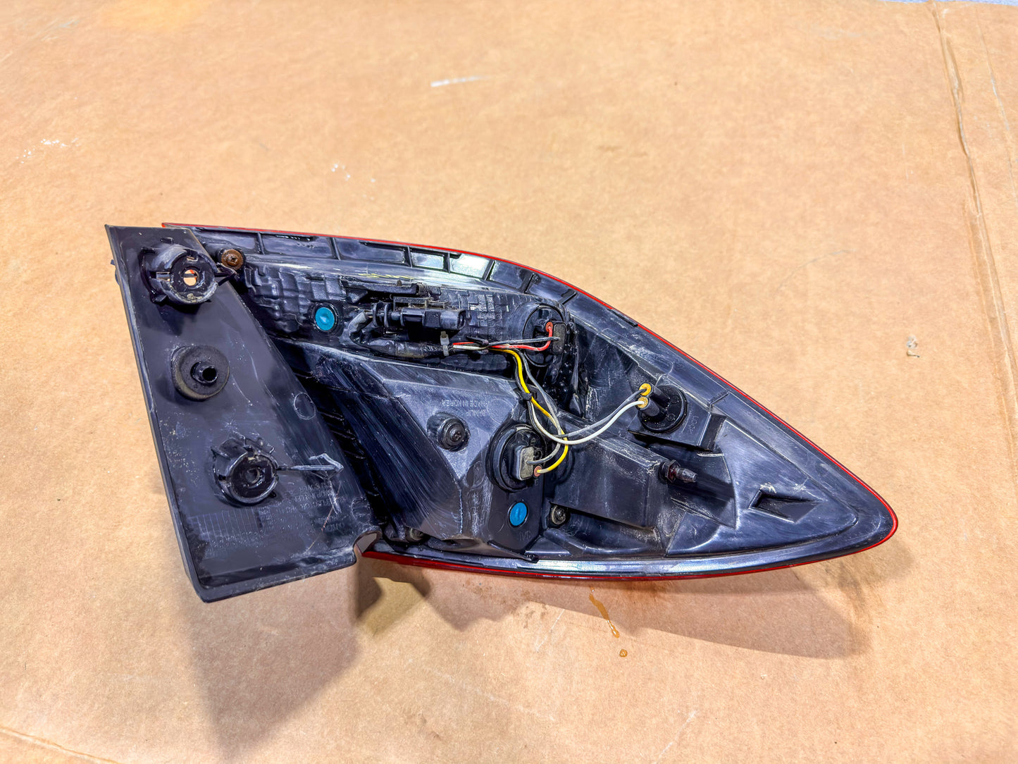 2017-2019 Chevrolet Cruze  Rear Right Passenger Side Tail Light Tail Lamp OEM 39124812, 13464796, 39071696