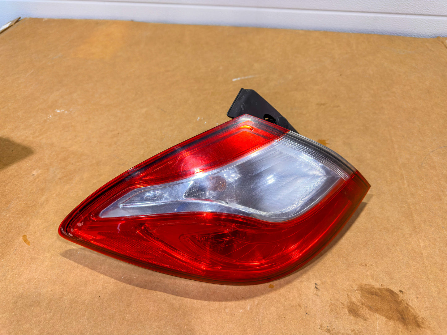 2017-2019 Chevrolet Cruze Rear Left Driver Side Tail Light Tail Lamp OEM 39124811, 13464795, 39071695