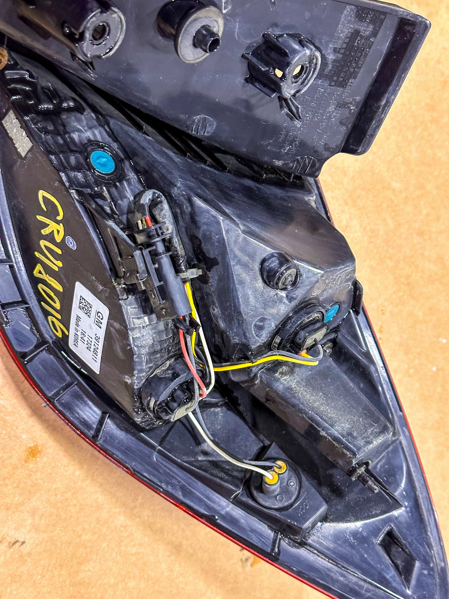 2017-2019 Chevrolet Cruze Rear Left Driver Side Tail Light Tail Lamp OEM 39124811, 13464795, 39071695