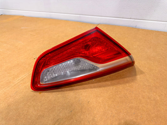2017-2019 Chevrolet Cruze Rear Left Driver Side Combination Lamp 39121493, 13464801, 39068387, 39071699, 39081431, 39102809