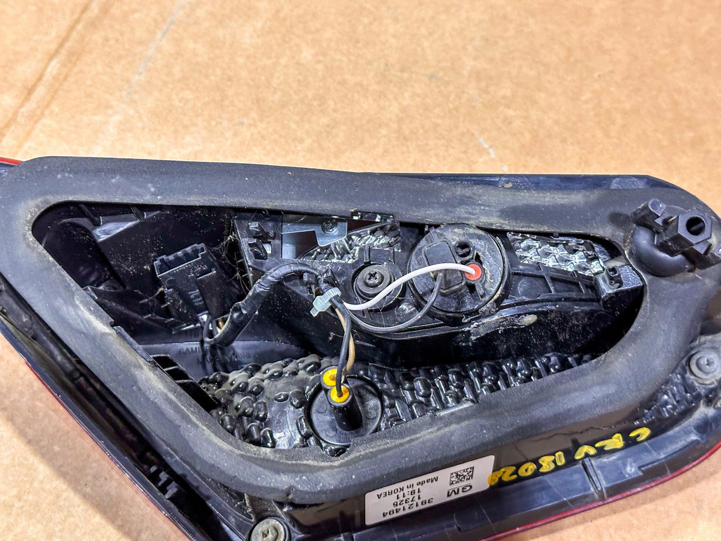 2017-2019 Chevrolet Cruze Rear Right Passenger Side Combination Lamp 39121494,  13464802, 39068388, 39071700, 39081432, 39102810