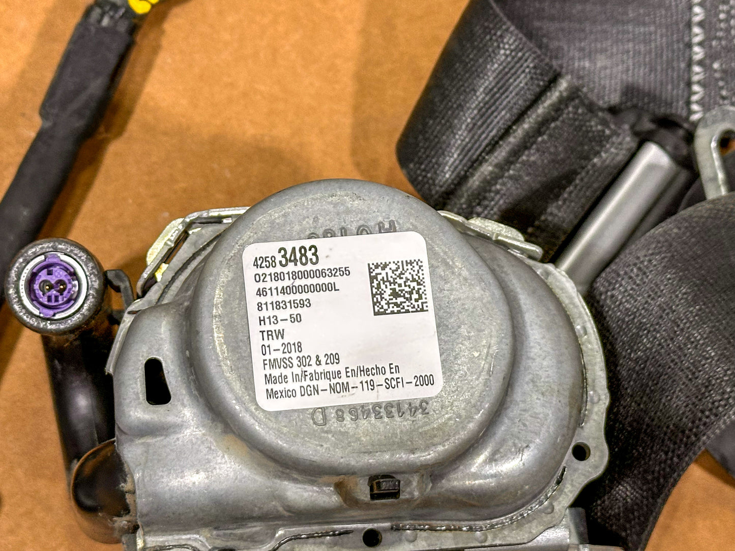 2015-2020 Chevrolet Cruze Front Seat Belt 811831593,42583483,42583481 OEM