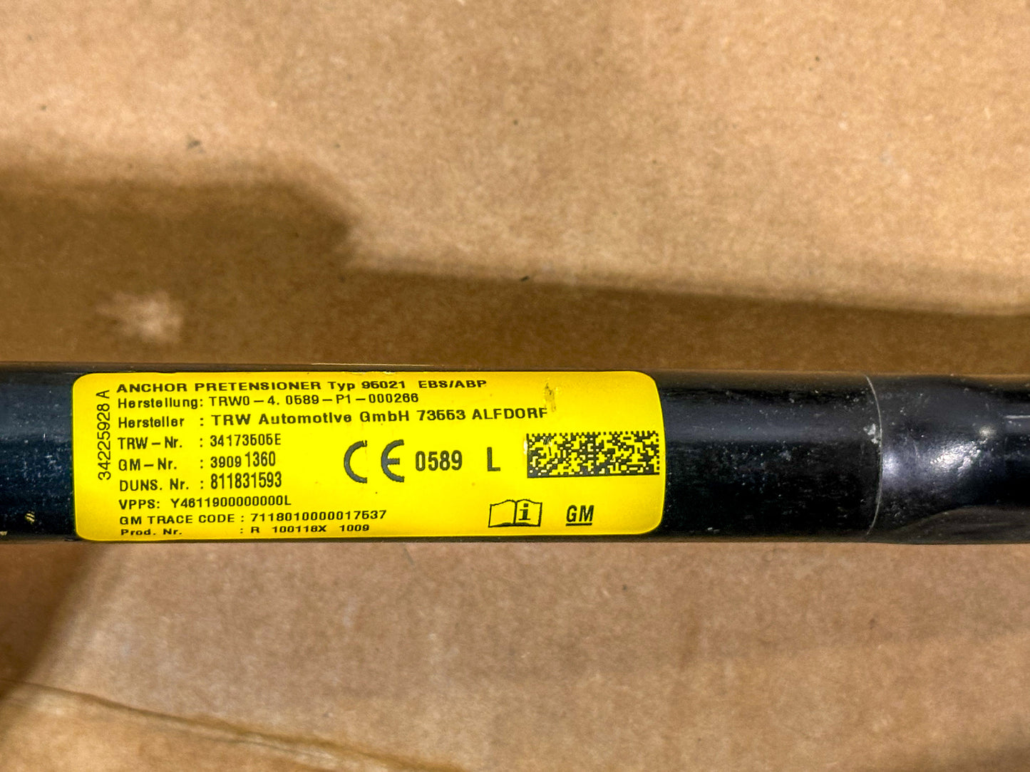 2018 Chevrolet Cruze Seat Belts Lock Left and Rigth Side 39091360