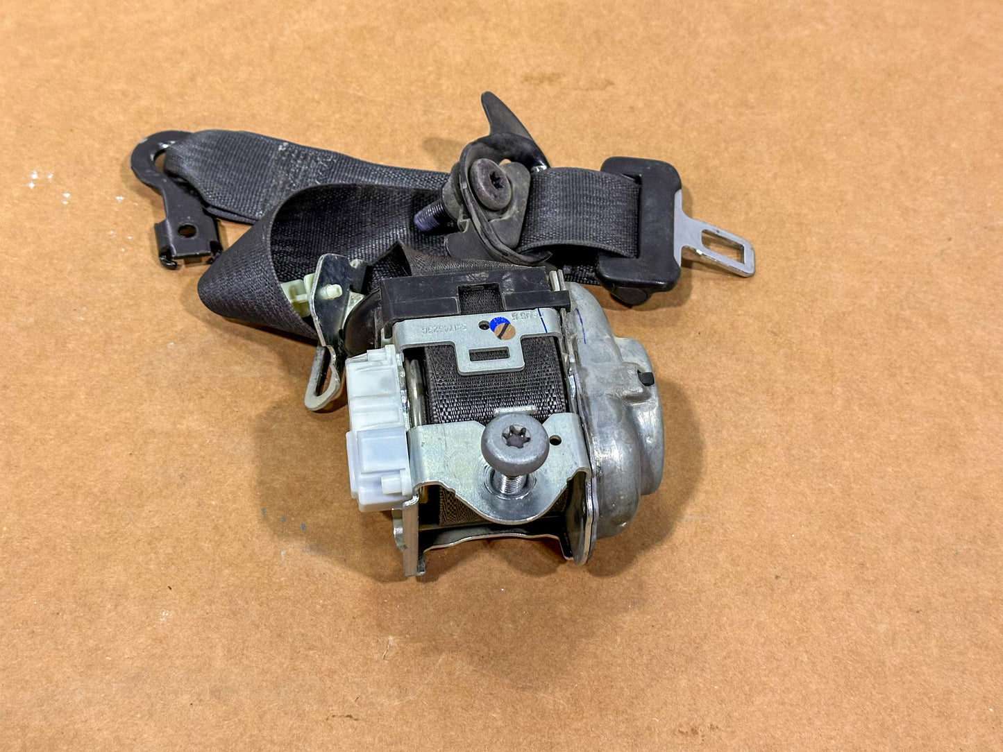 2015-2020 Chevrolet Cruze Front Seat Belt 811831593,42583483,42583481 OEM