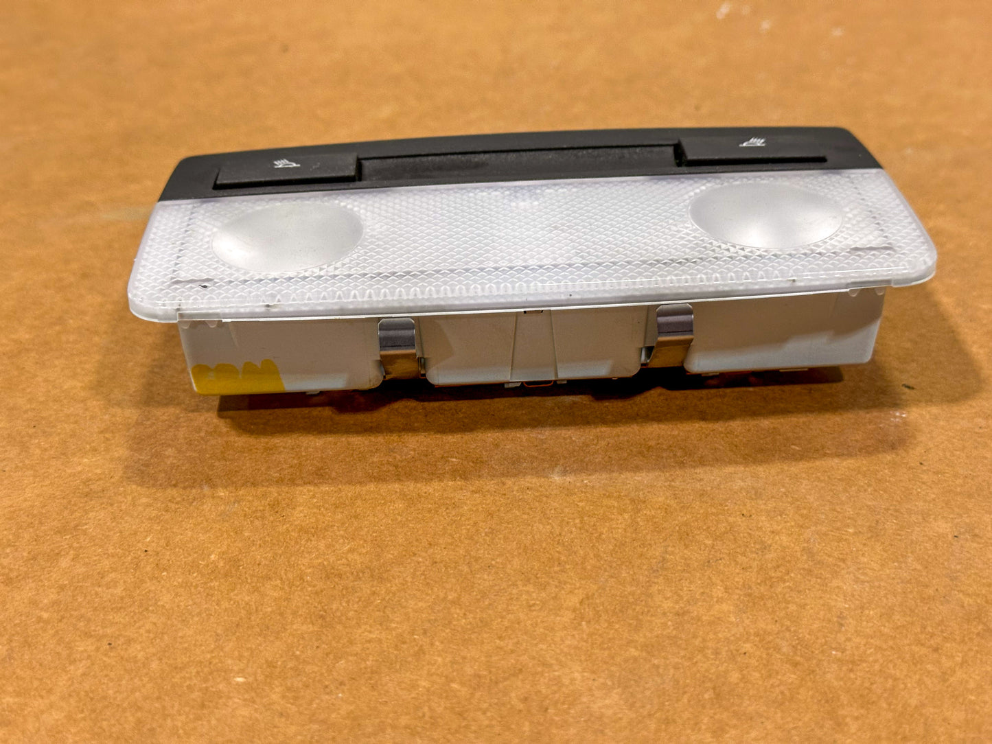 2014-2018 Chevrolet Cruze Dome Light Roof Lamp 316627975