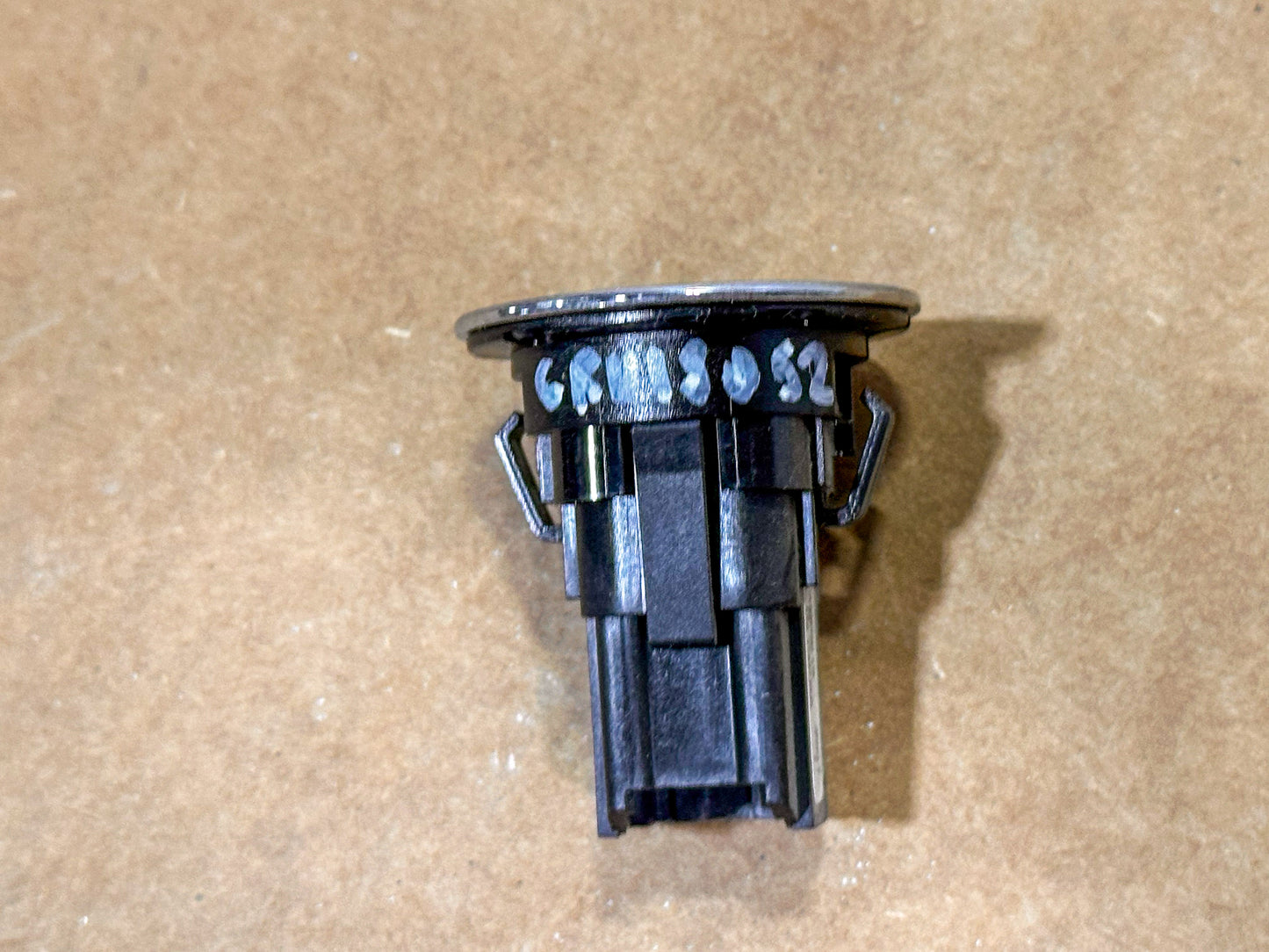 2016-2020 Chevrolet Cruze Ignition Engine Start/ Stop Button OEM 13409819