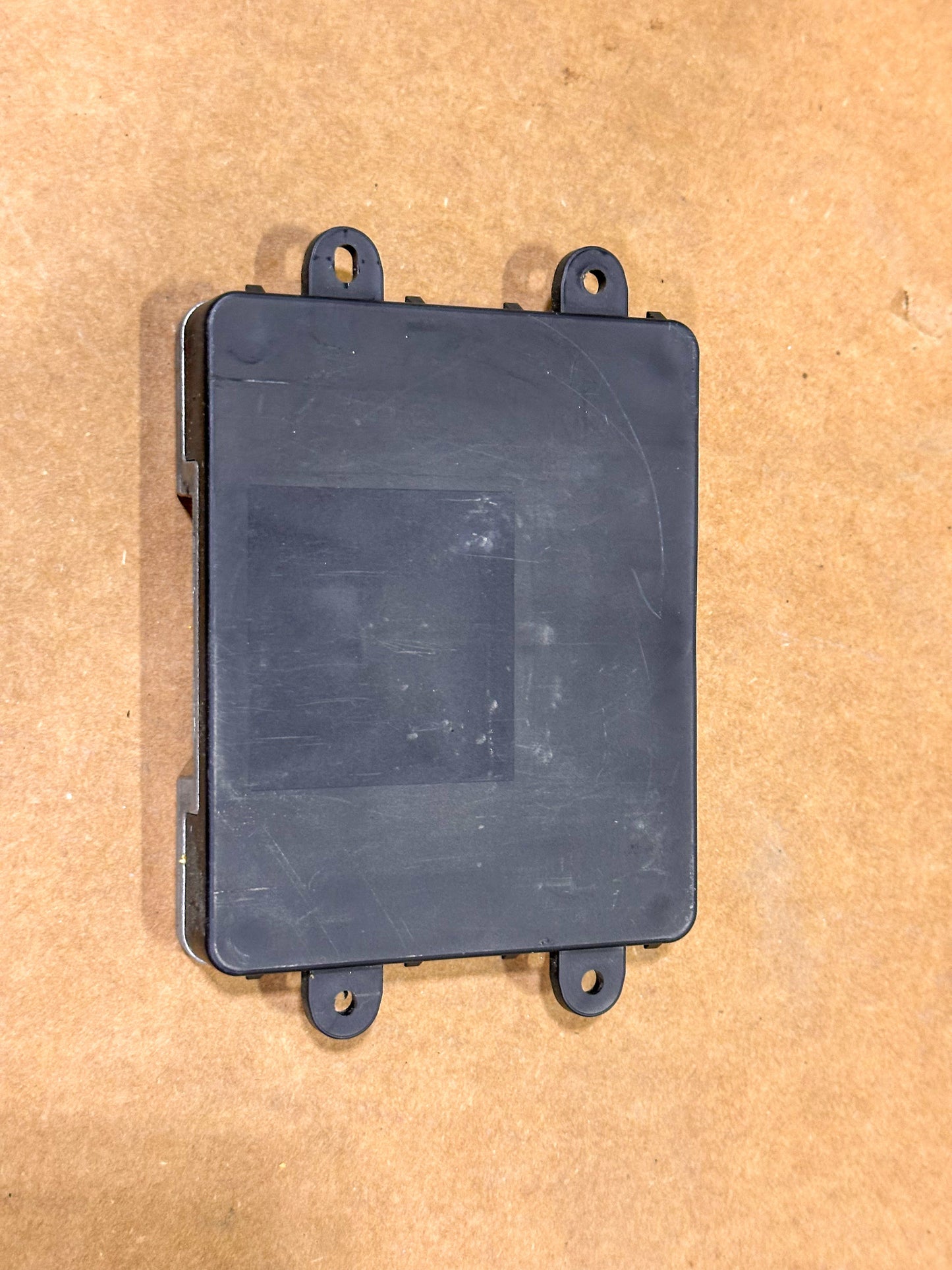 2015-2020 Chevrolet Cruze Communication Wireless Charger Module OEM 84162497