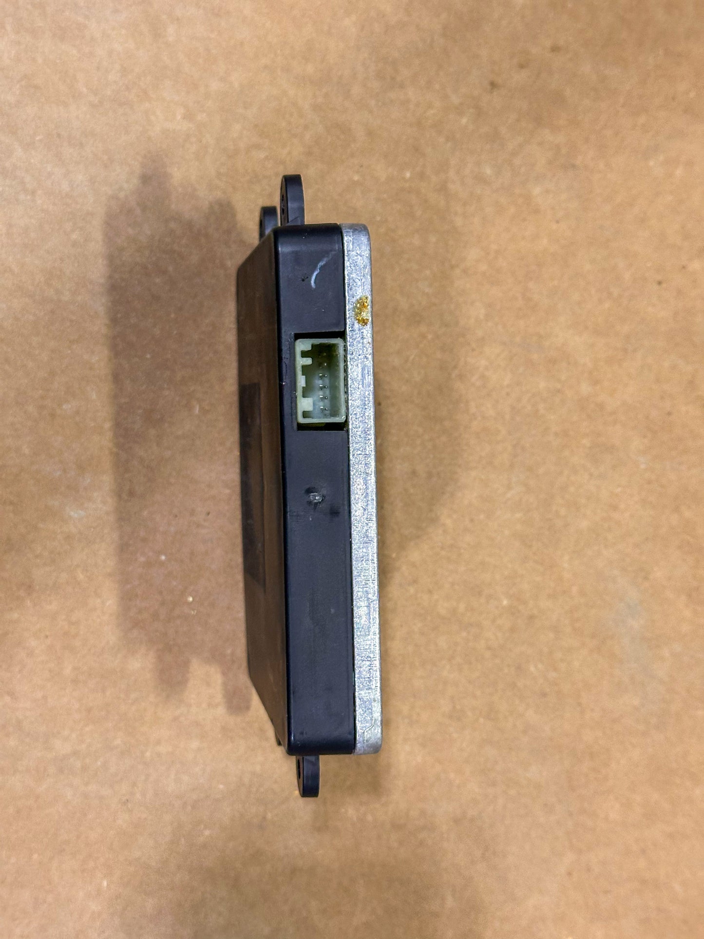 2015-2020 Chevrolet Cruze Communication Wireless Charger Module OEM 84162497