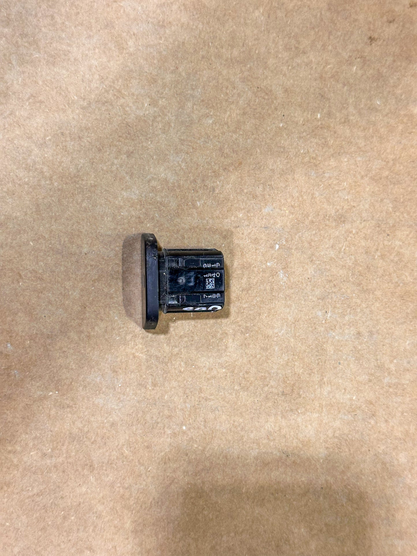 2016-2018 Chevrolet Cruze Seat Heat Switch Left Driver Side  13409519 - view 3