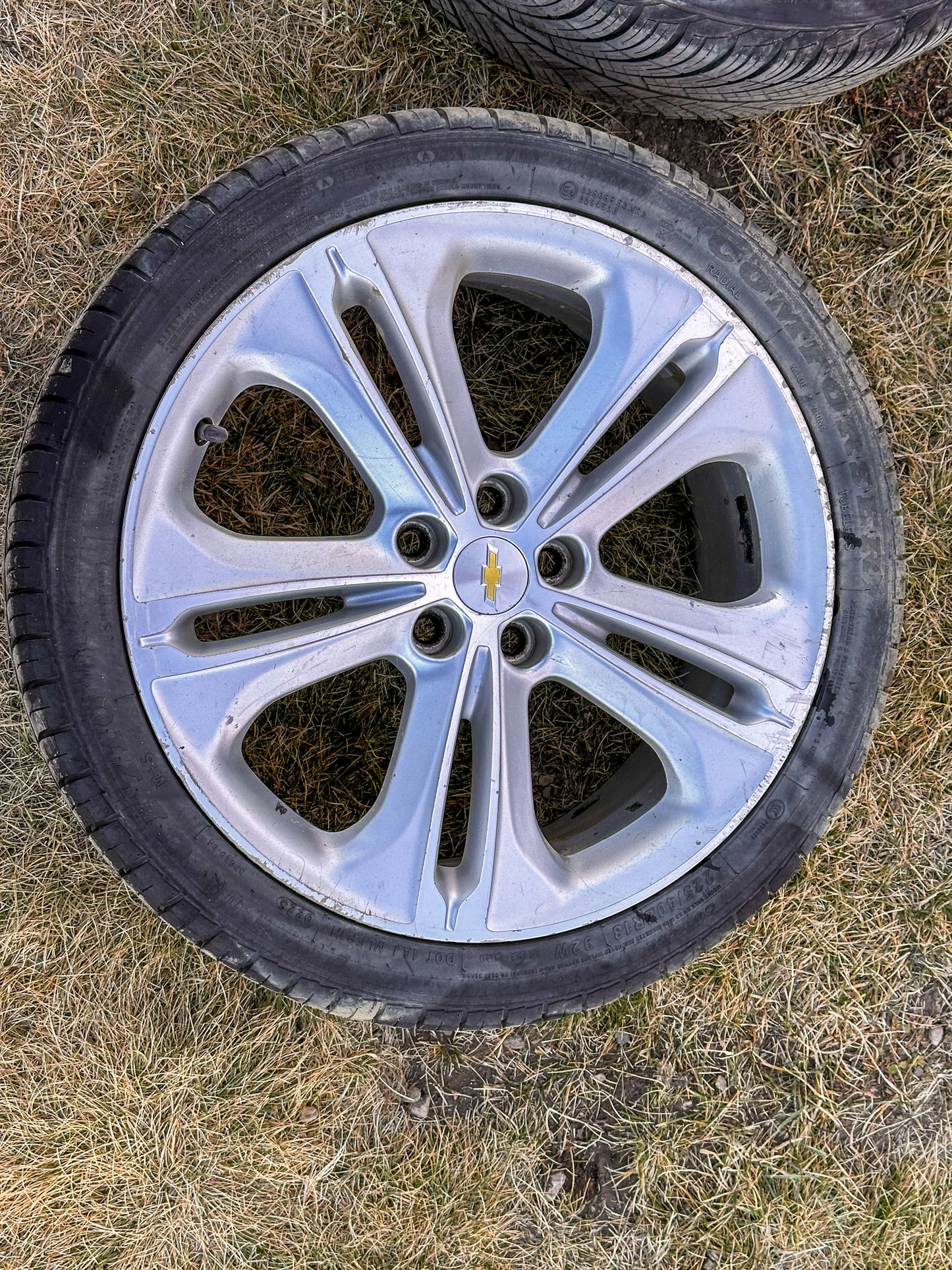 Wheel Rims with Tires 225 45 R18 18x7-1/2 Fits 16-18 Chevrolet Chevy CRUZE 29565262