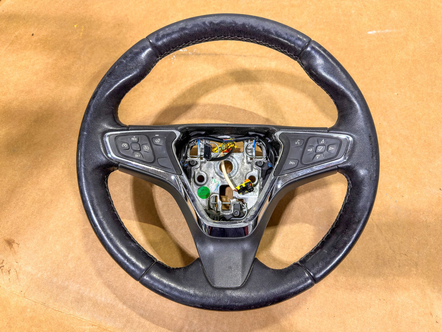 2018 Chevrolet Cruze Steering Wheel Assy 39146268