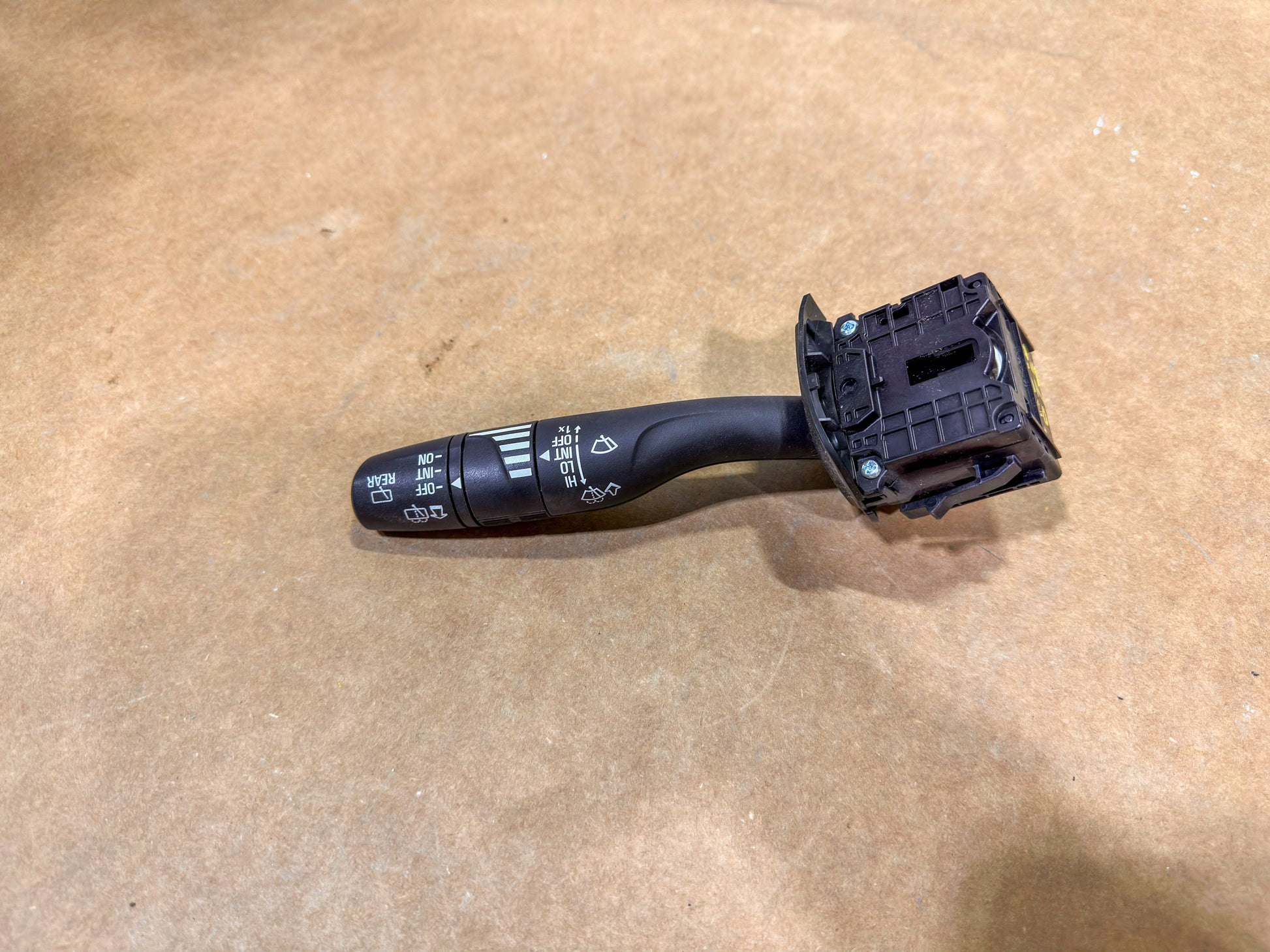 2016-2019 Chevrolet Cruze Windshield Wiper Combination Switch OEM 39128810