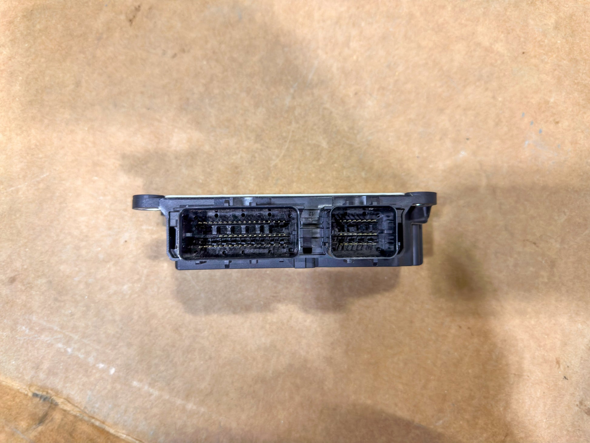 2016-2019 Chevrolet Cruze Restraint Control Module 13514460 - view 2