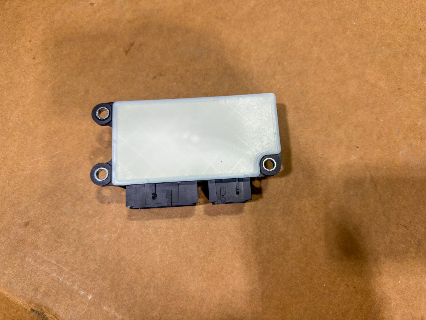 2016-2019 Chevrolet Cruze Restraint Control Module 13514460 - view 3