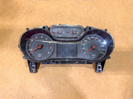 2017-2018 Chevrolet Cruze Instrument Panel Dash Gauge Cluster Speedometer 383 Km OEM 39084633, 39060578, 39069135