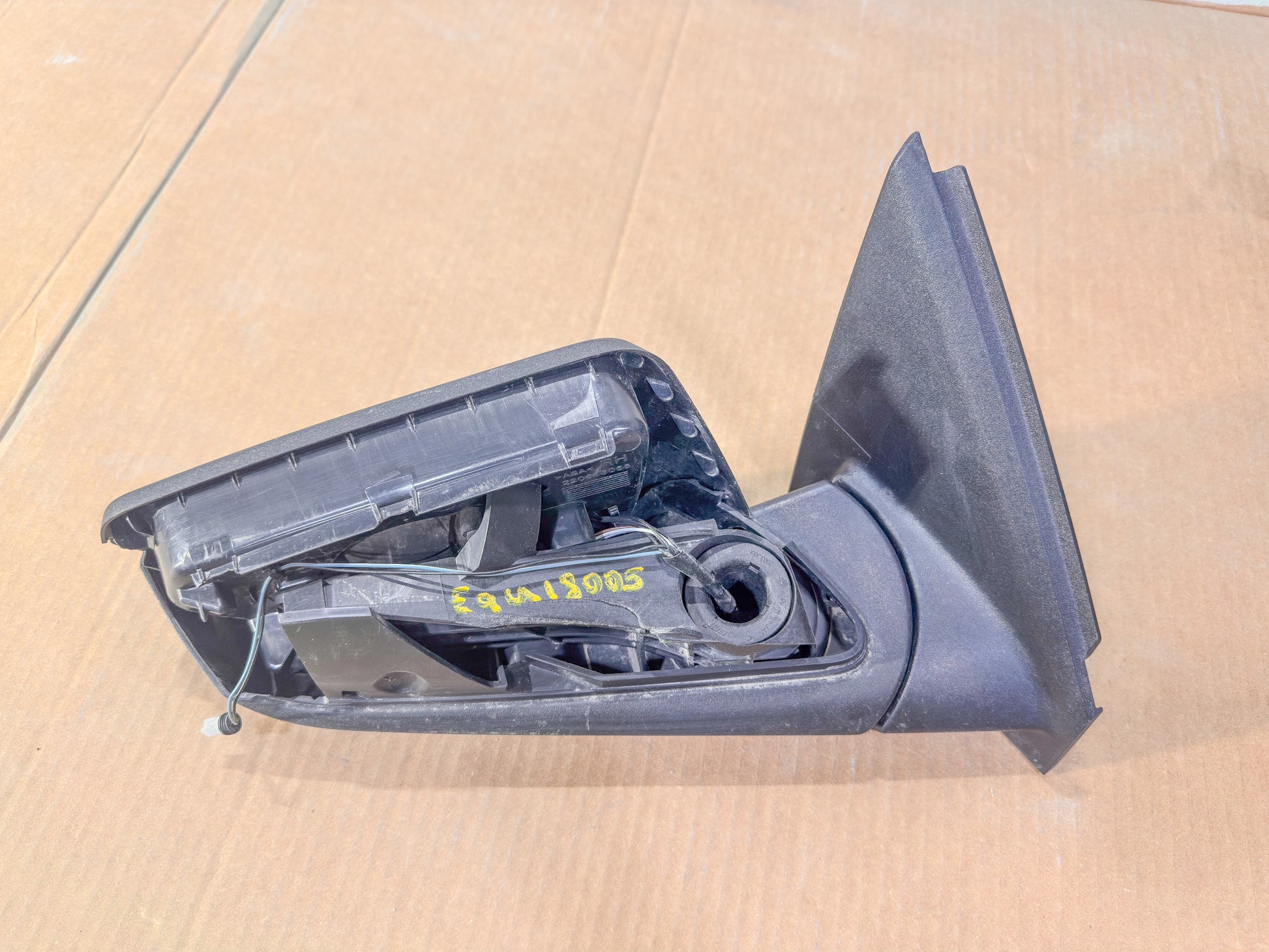 2018-2024 Chevrolet Equinox Front Right Passenger Side Exterior Rear View Mirror 84626244 - view 5
