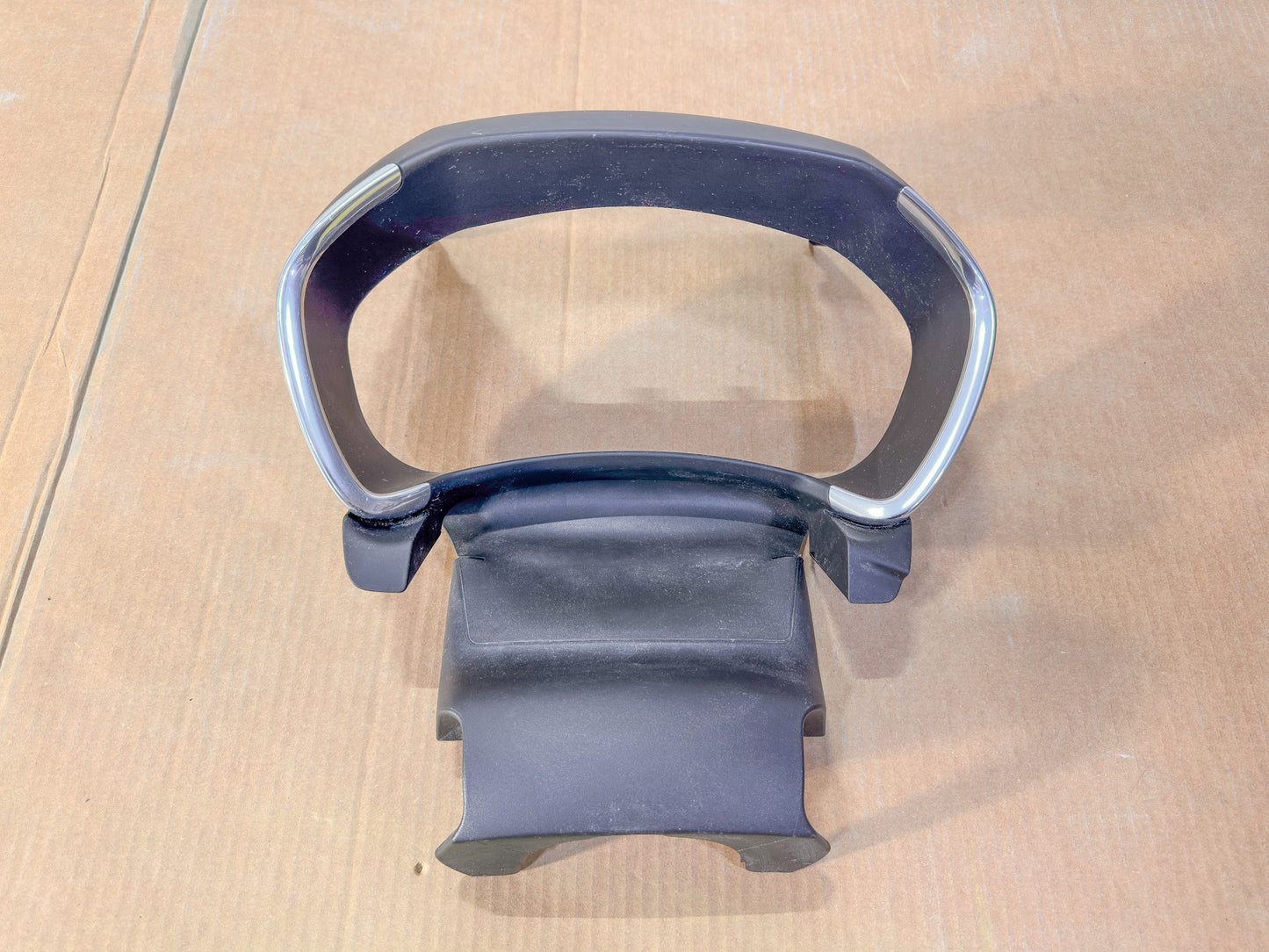2018-2024 Chevrolet Equinox Speedometer Instrument Panel Cluser Trim Bezel 84423789, 23462951