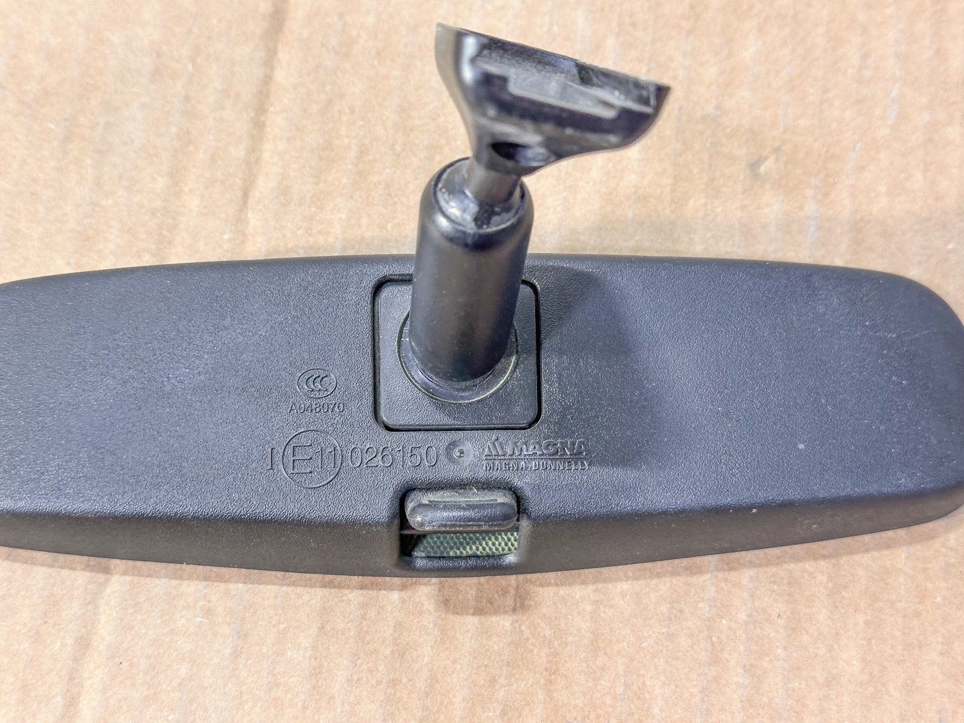 2017-2025 Chevrolet Equinox Interior Rear View Mirror OEM  13540311, 13588462 - view 4