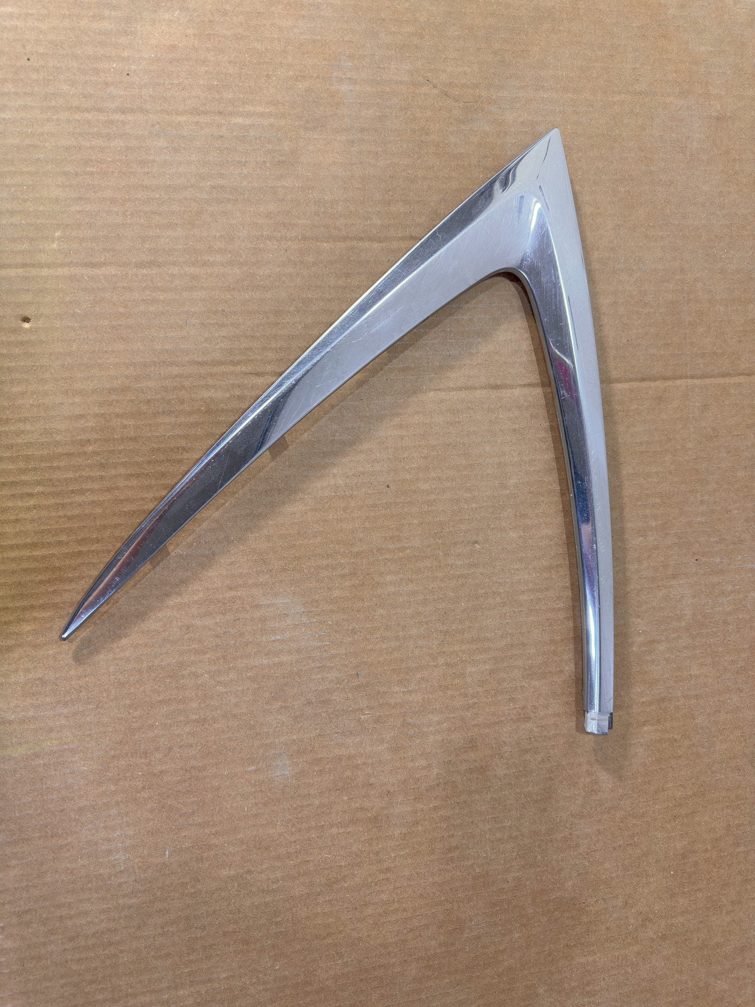 2018 Chevrolet Equinox Rear Driver Side Car Window Molding Trim Strip