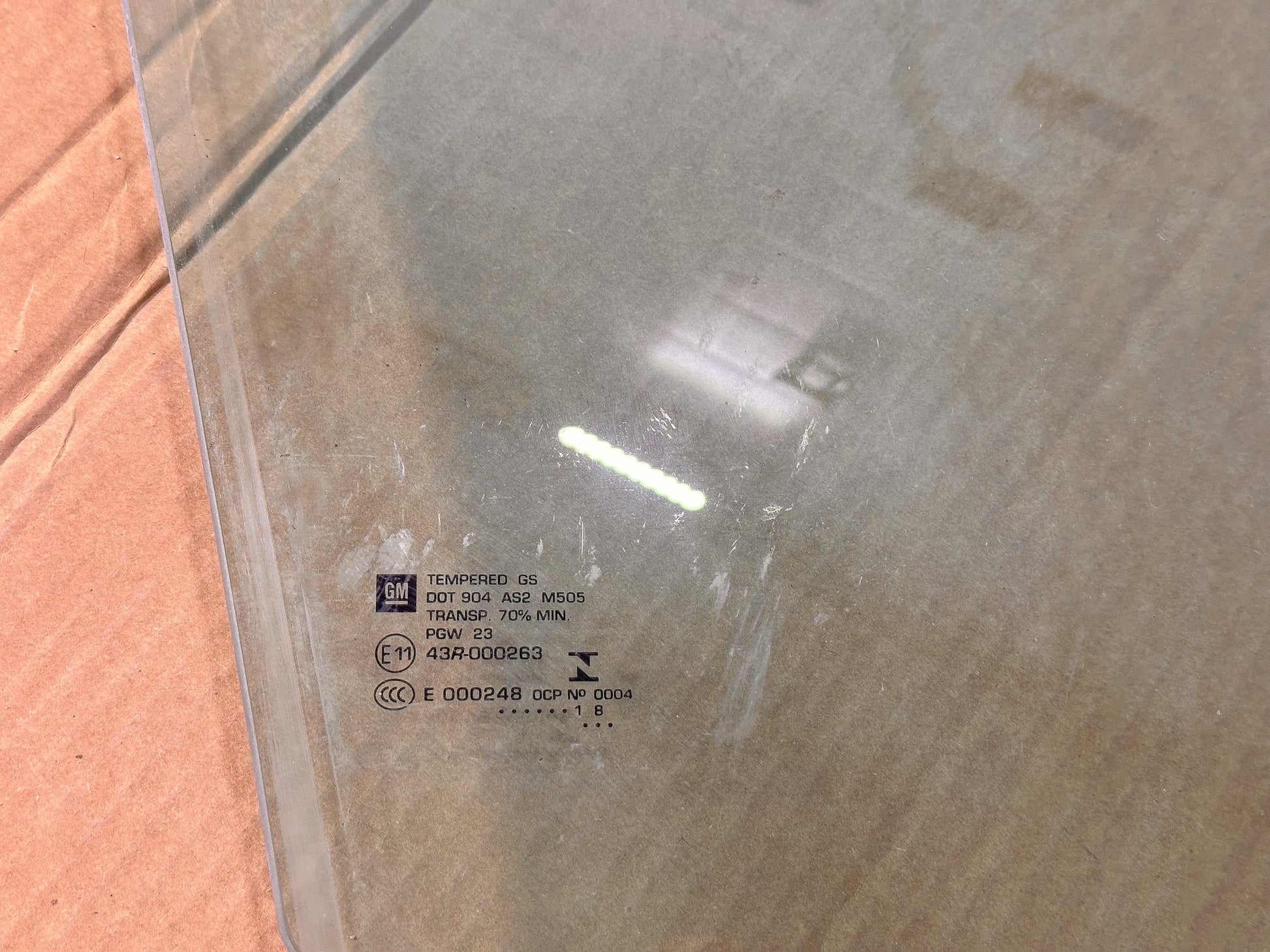 2018-2024 Chevrolet Equinox Driver Left Side Front Door Window Glass 84398670, 23136214, 84322150, 84384355 - view 5