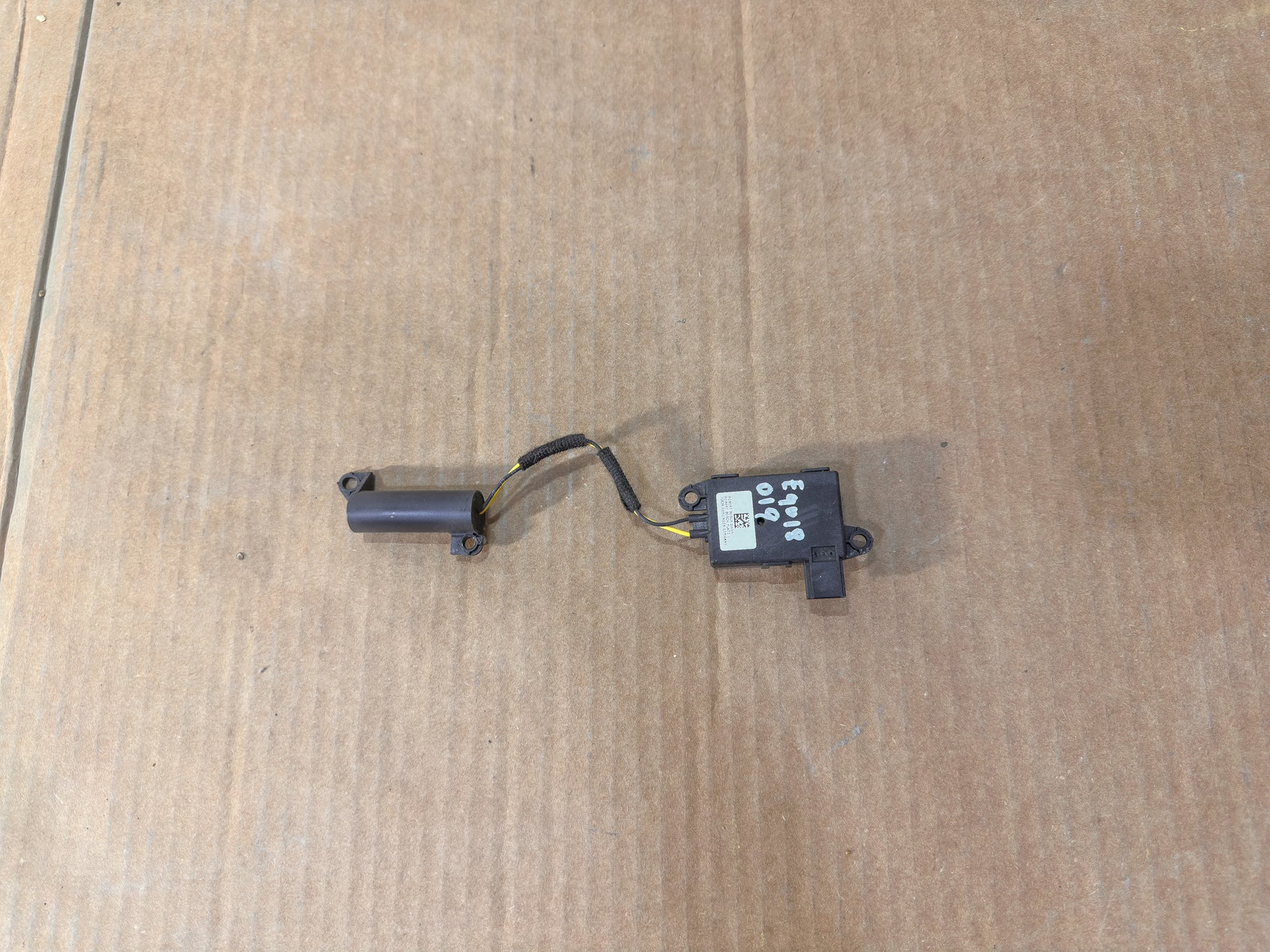 2016-2025 Chevrolet Equinox Theft Deterrent Control Module 13507599, 13523277, 13540633