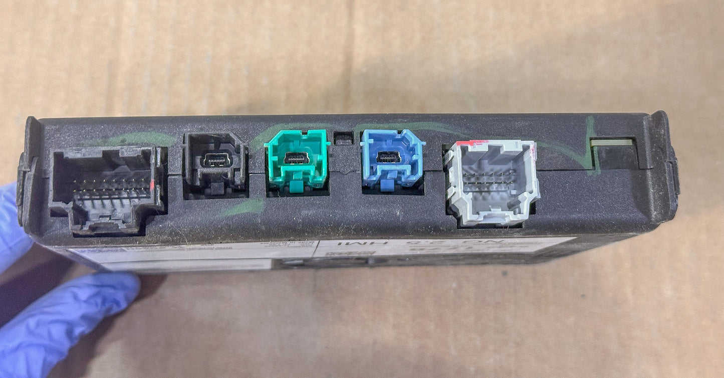 2018-2020 Chevrolet Equinox Information Communication Module OEM 84331775, 84249384, 84251839, 84331501, 84546902 - view 4