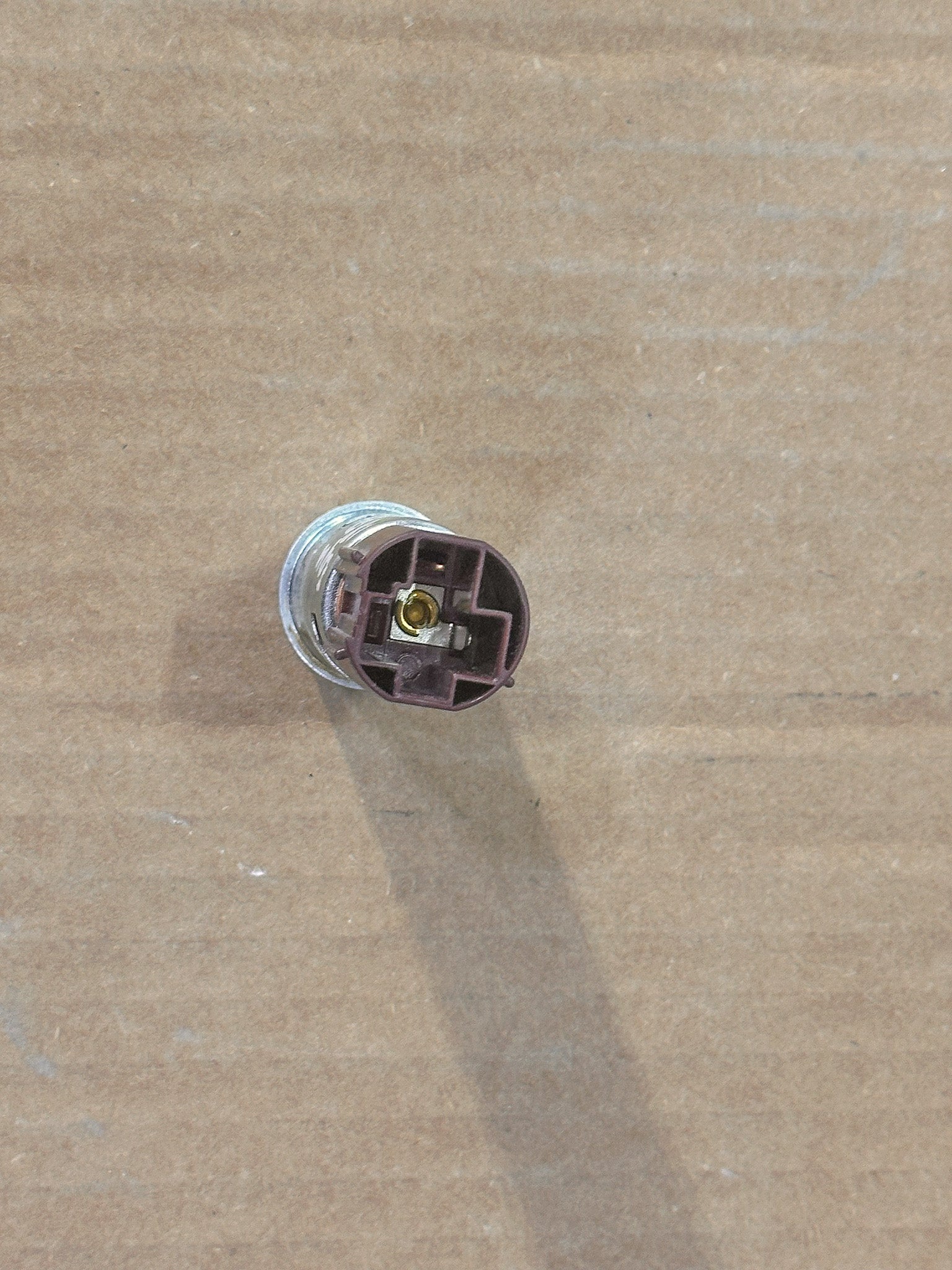 2016-2020 Chevrolet Equinox Front Center Console Power Outlet Socket OEM 25774623, 13580621, 13549530 - view 3