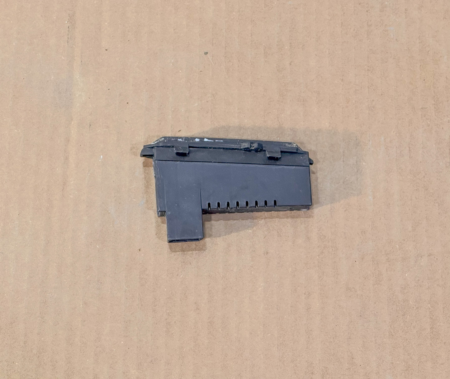 2016-2024 Chevrolet Equinox Automatic Transmission Shifter Indicator OEM 84225774, 23133628, 23391360 - view 2